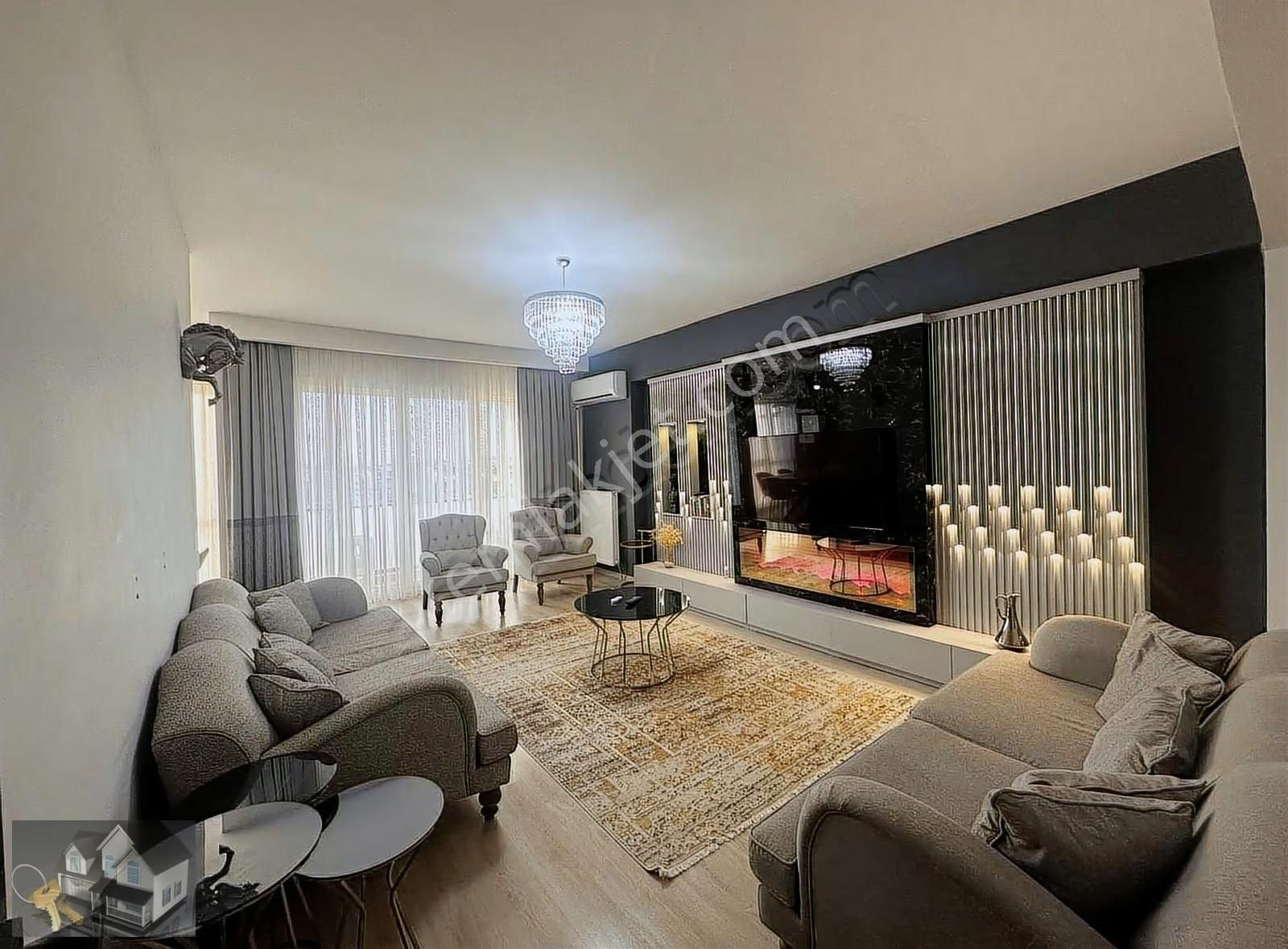 Merkez Metro Yanında Lüks Dekorasyonlu Büyük Tip 3+1