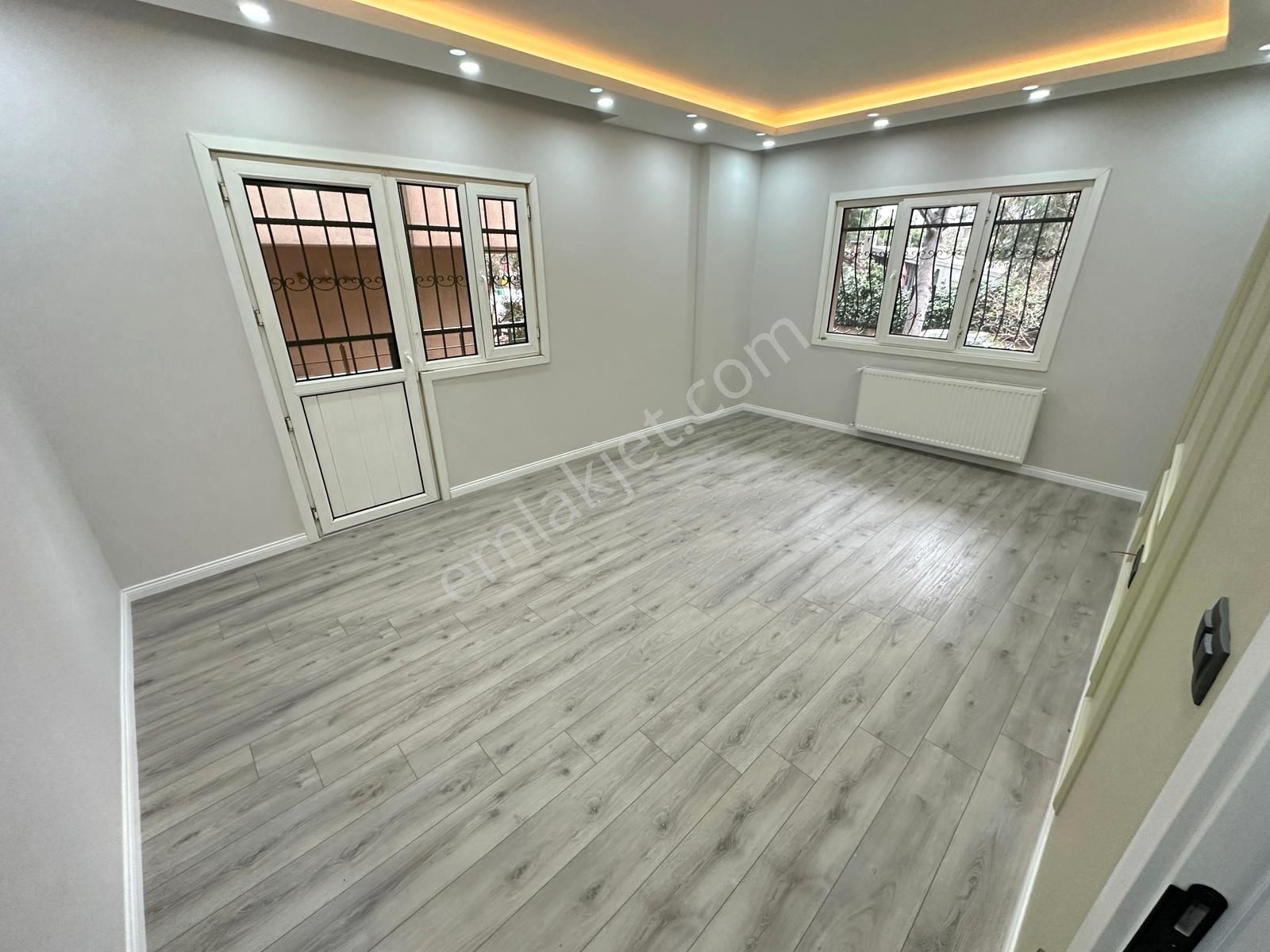 ▃yatırım▃süreyya Plajında İçi Yenilenmiş Ön Cephe Lüks 3+1 - Görsel 3