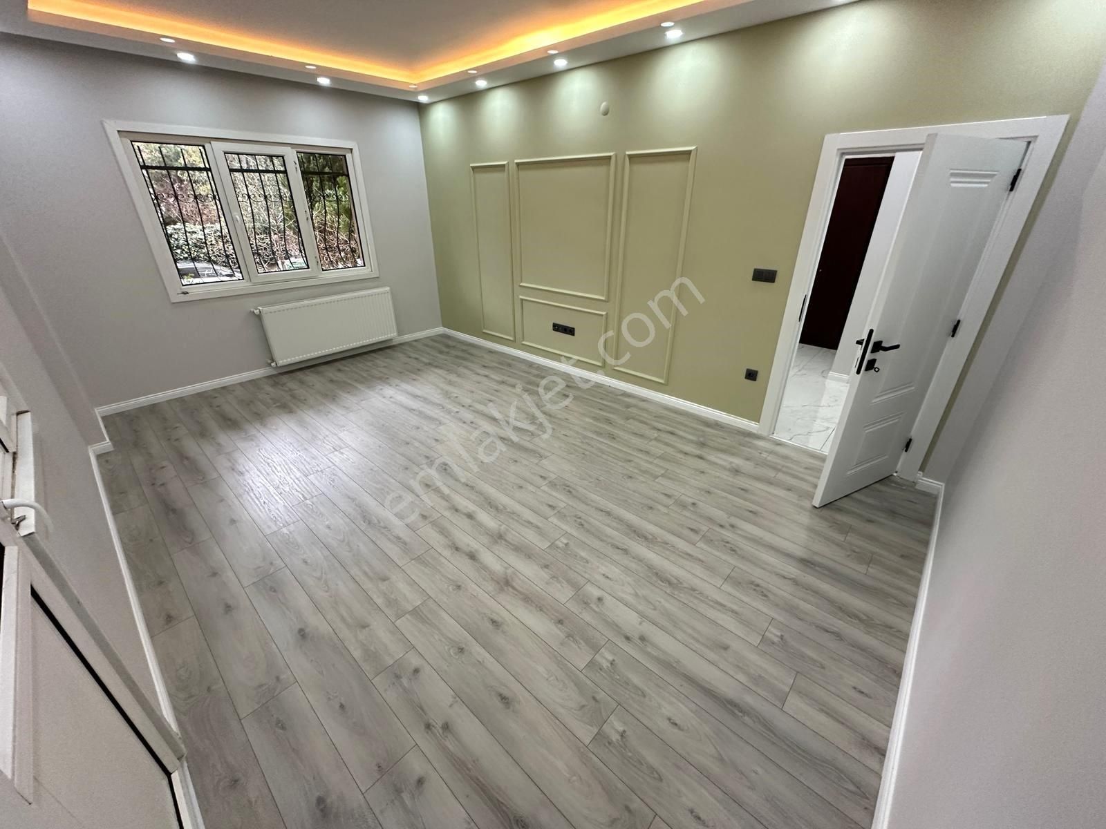 ▃yatırım▃süreyya Plajında İçi Yenilenmiş Ön Cephe Lüks 3+1 - Görsel 2