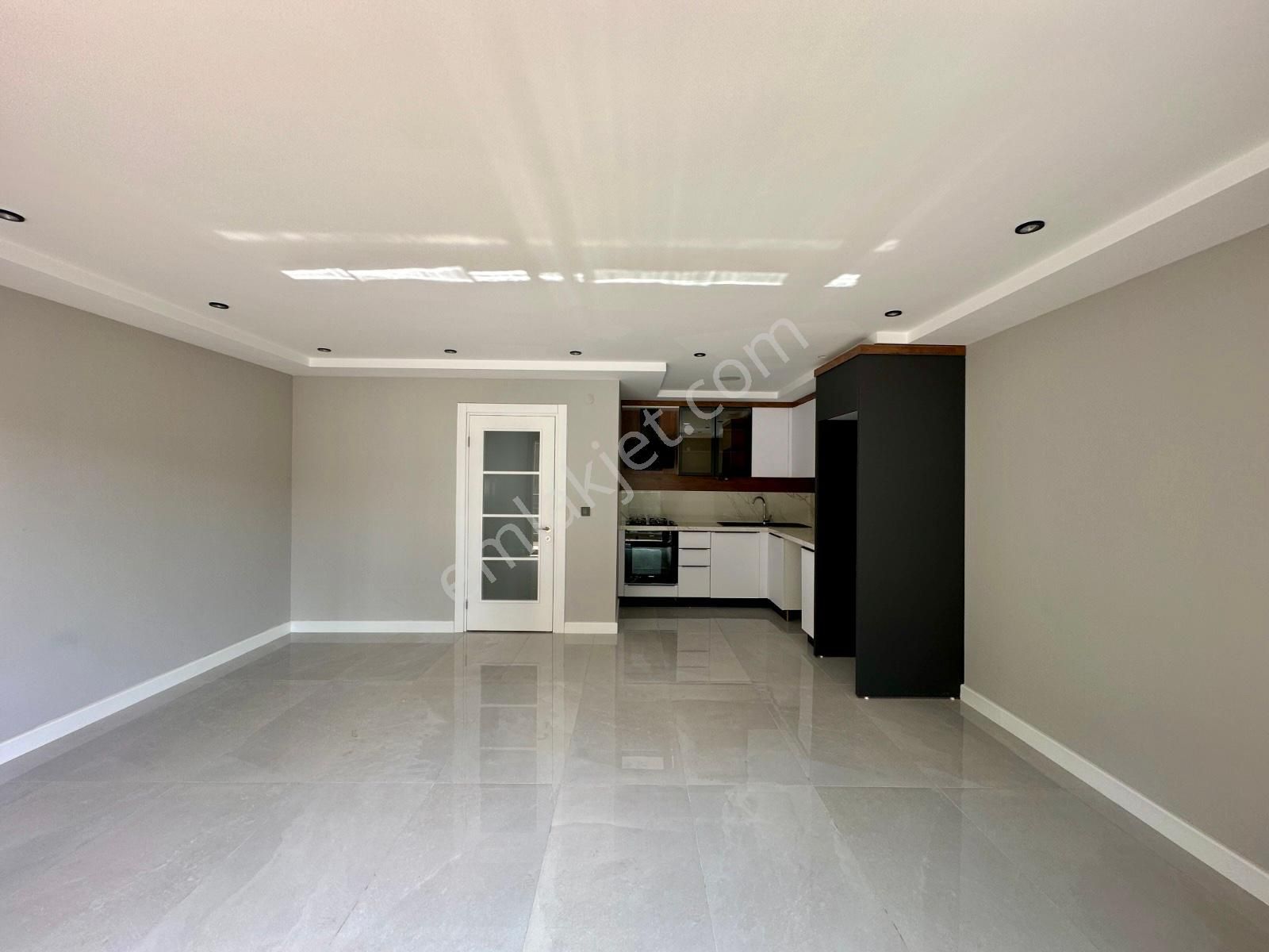 🏡 Referans'tan Akçay'da Lüks Ve Ferah Şık Tasarımlı 1+1 Daire - Görsel 5