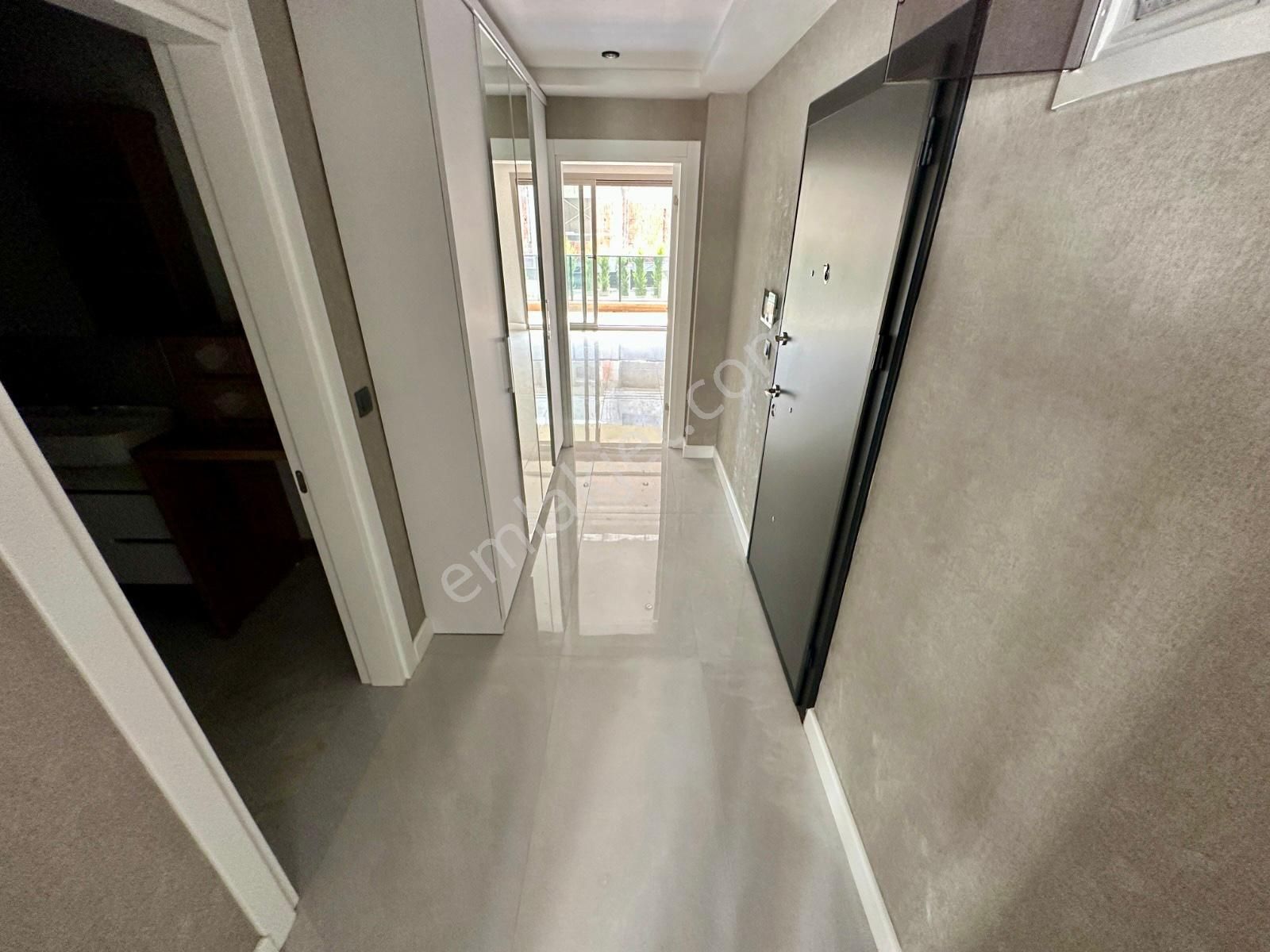 🏡 Referans'tan Akçay'da Lüks Ve Ferah Şık Tasarımlı 1+1 Daire - Görsel 20