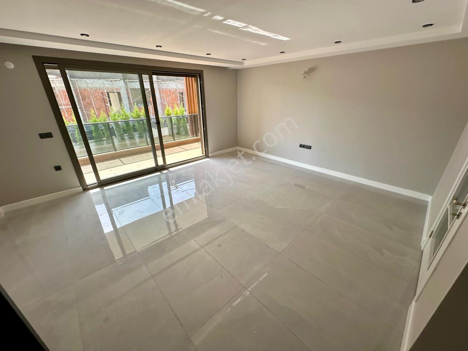 🏡 Referans'tan Akçay'da Lüks Ve Ferah Şık Tasarımlı 1+1 Daire - Görsel 11