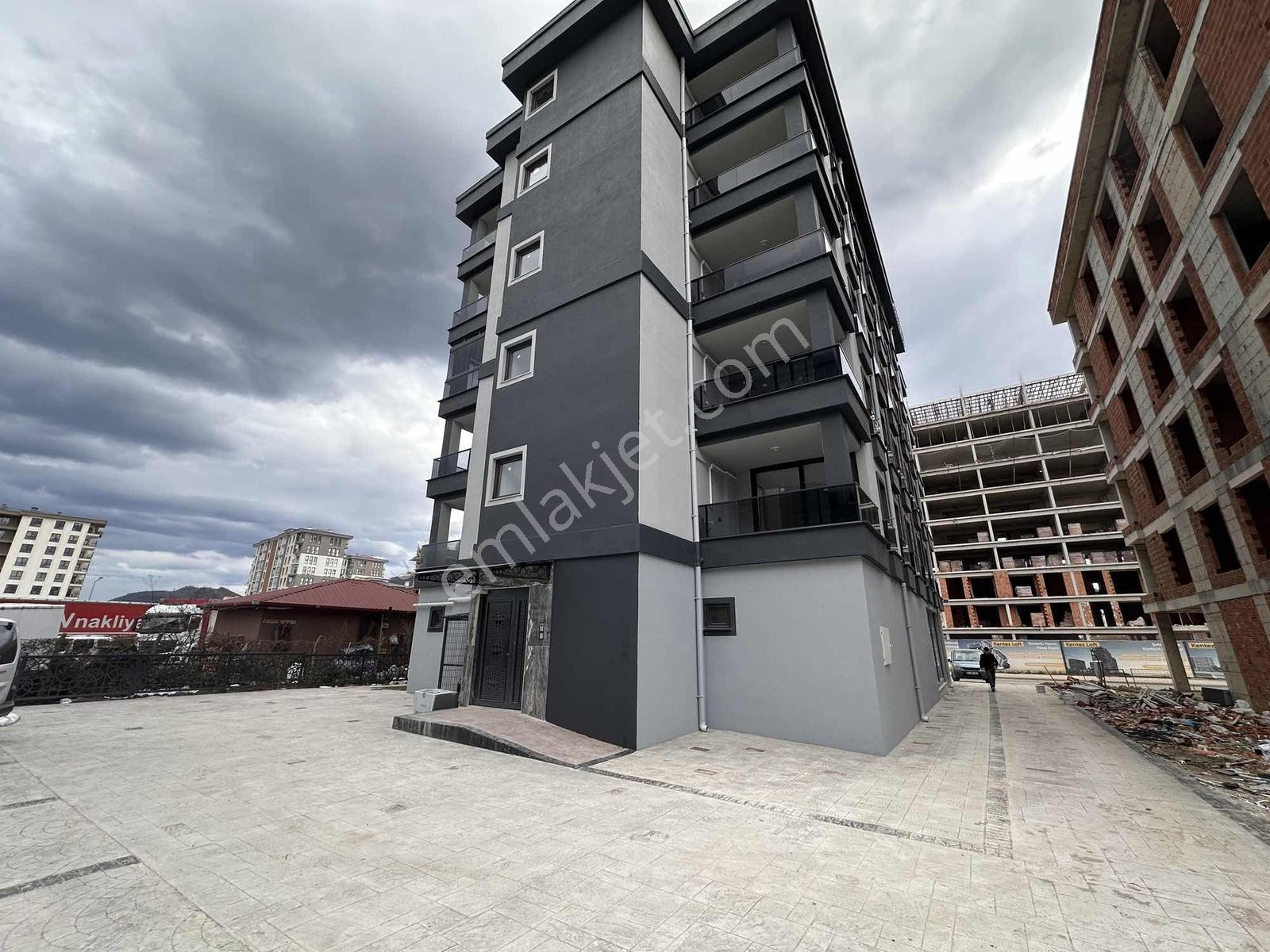 Paltun Group'dan Cumhuriyet Mah.2+1 75m2 Lüx Daire - Görsel 12