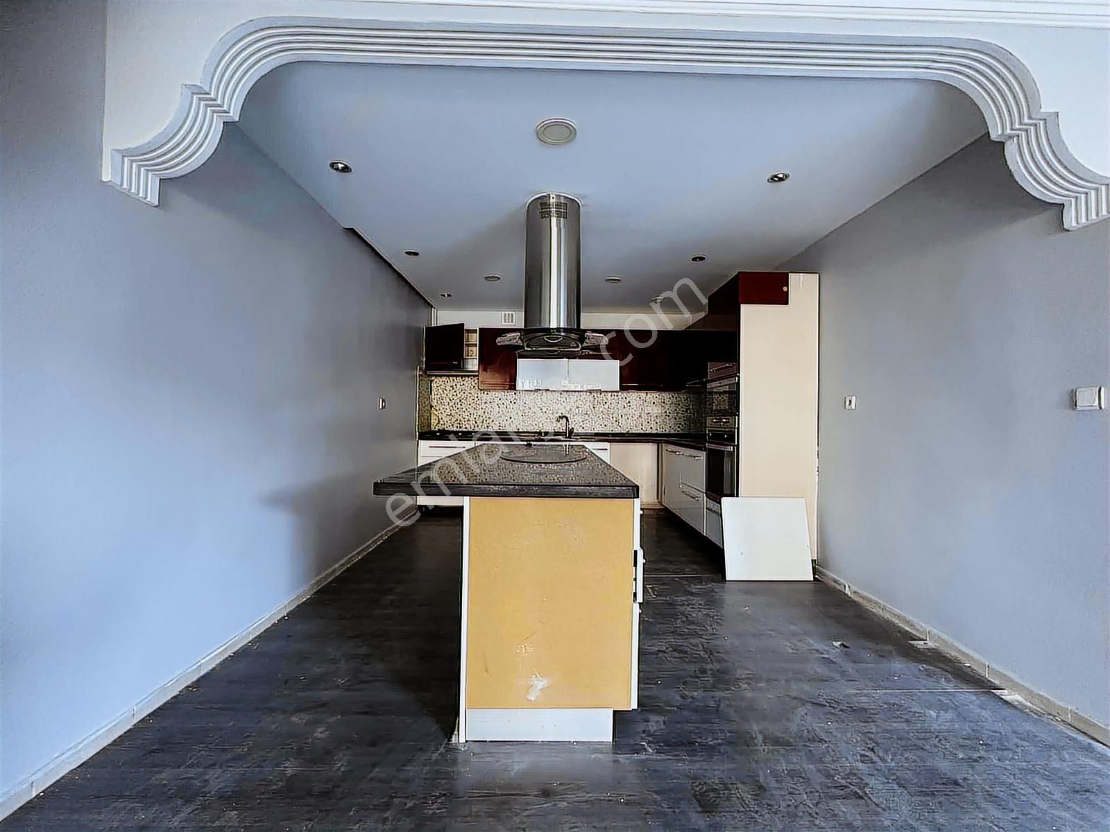 Ata 2 Sit.----- Çok İyi Konumda - Bahçeli - 300 M2 5+2 Boş Villa - Görsel 23