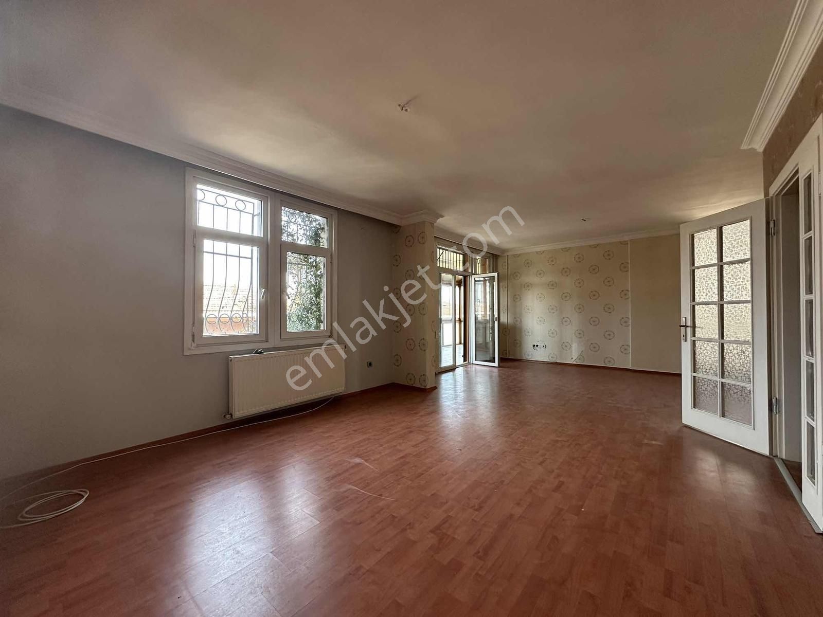 Ata 2 Sit.----- Çok İyi Konumda - Bahçeli - 300 M2 5+2 Boş Villa - Görsel 26