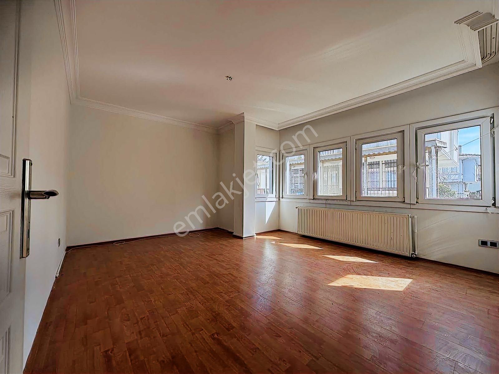 Ata 2 Sit.----- Çok İyi Konumda - Bahçeli - 300 M2 5+2 Boş Villa - Görsel 28