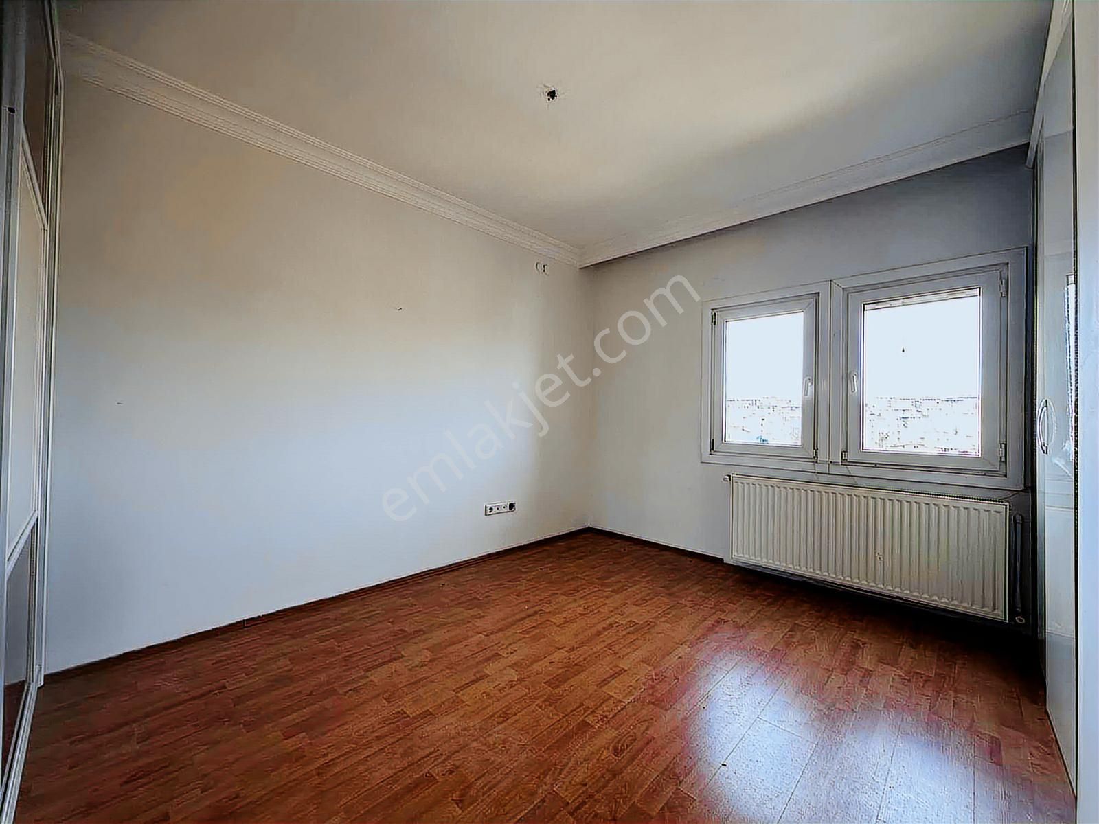 Ata 2 Sit.----- Çok İyi Konumda - Bahçeli - 300 M2 5+2 Boş Villa - Görsel 20