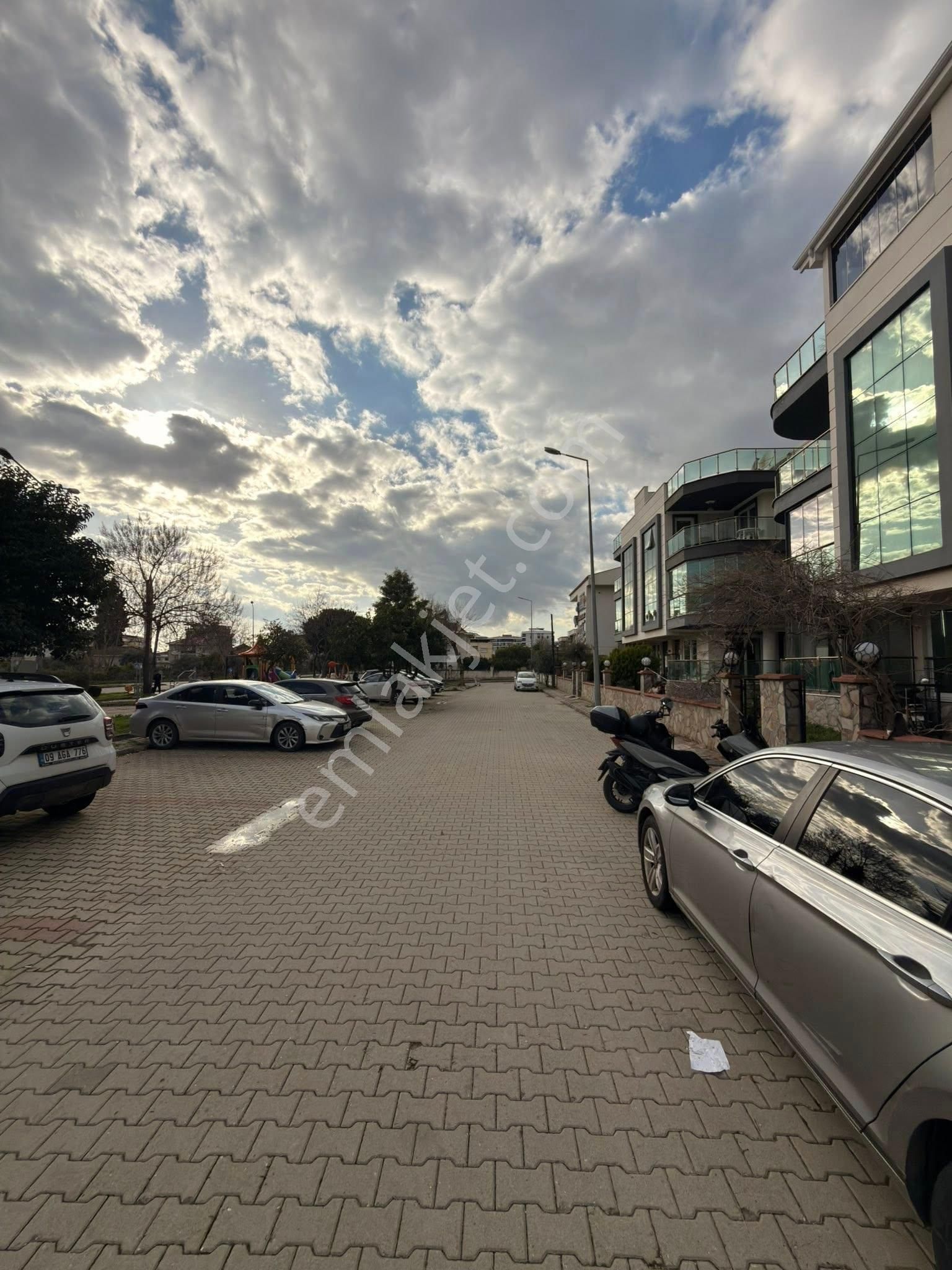Nazilli / Zafer Mahallesi’nde Kaçırılmayacak Fırsat! Önü Açık Park Manzaralı – Geniş, Ferah - Görsel 16