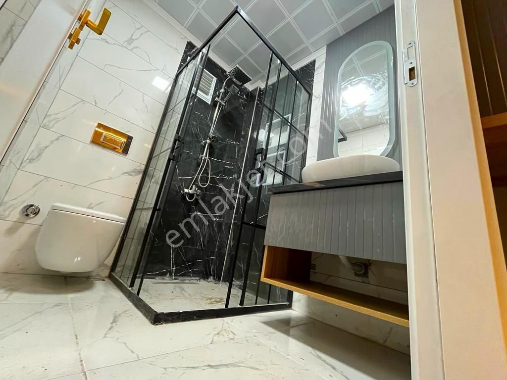 ꧁ Ay Emlak'tan꧂akçay Merkez'de Ultra Lüks Tasarımlı Ara Kat Ayrı Mutfak Satılık 2+1 Lüx Daire - Görsel 11