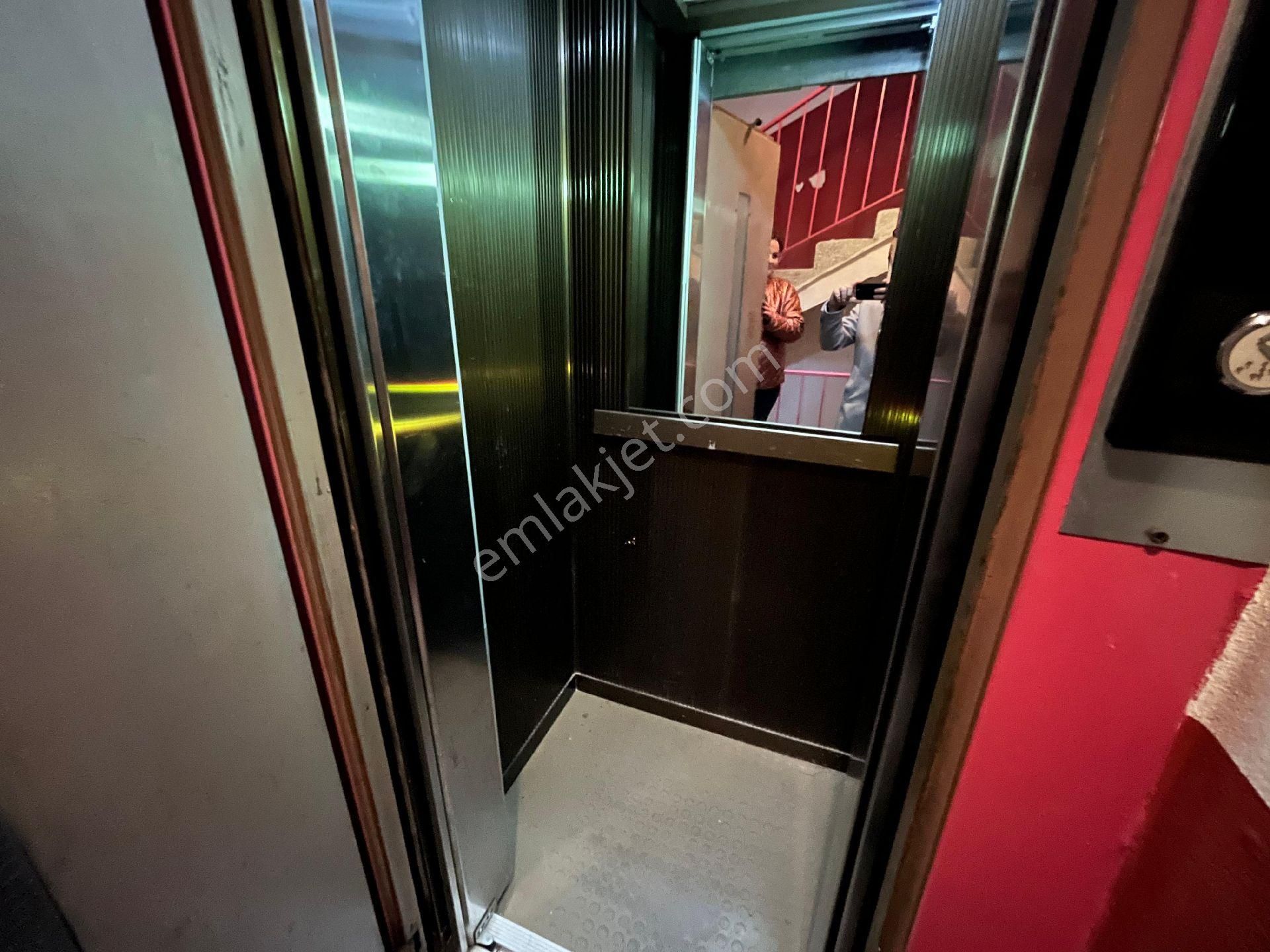 Türkiş Anayolda Satılık 3+1 Daire - Görsel 17