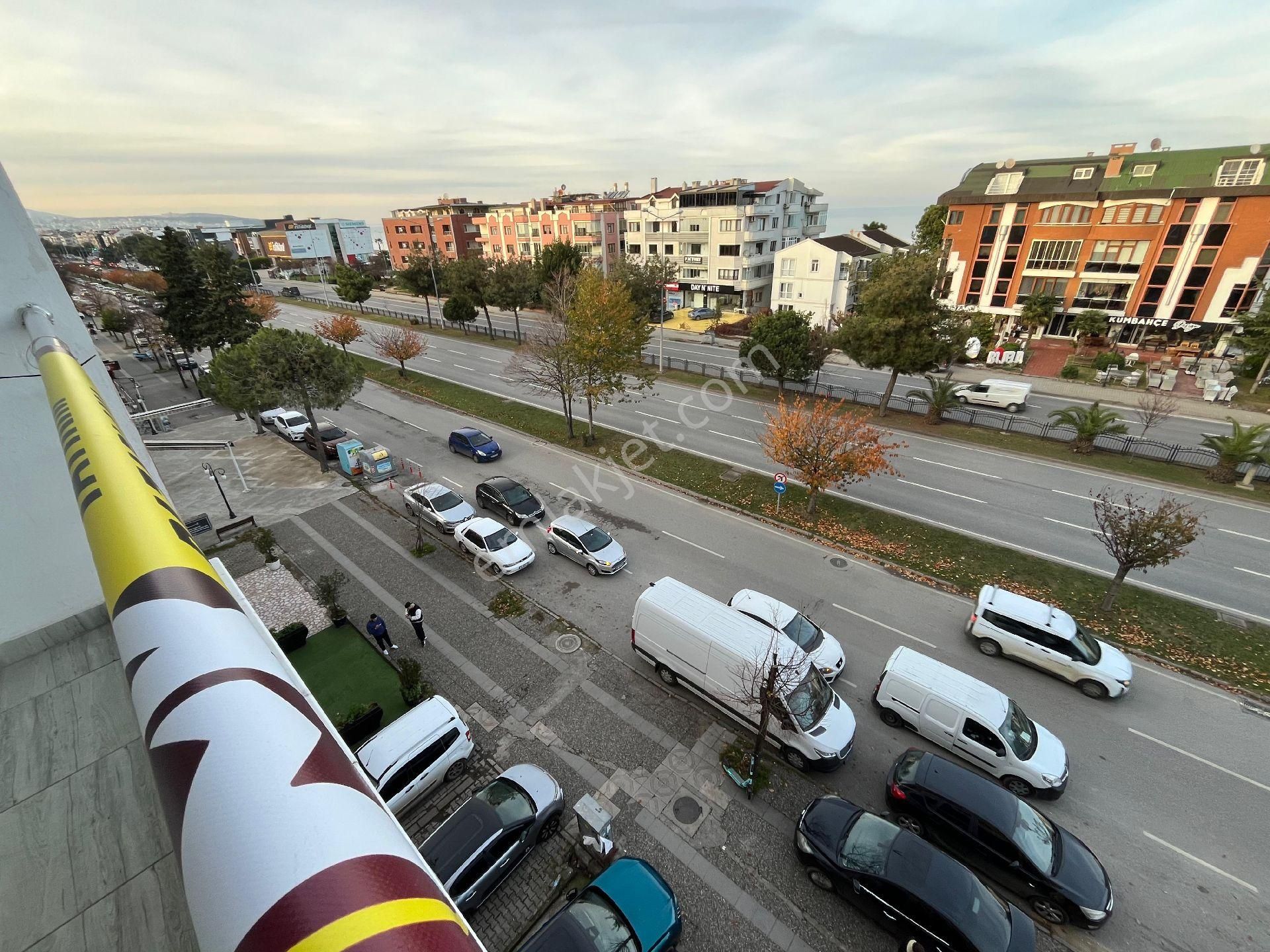 Türkiş Anayolda Satılık 3+1 Daire - Görsel 2