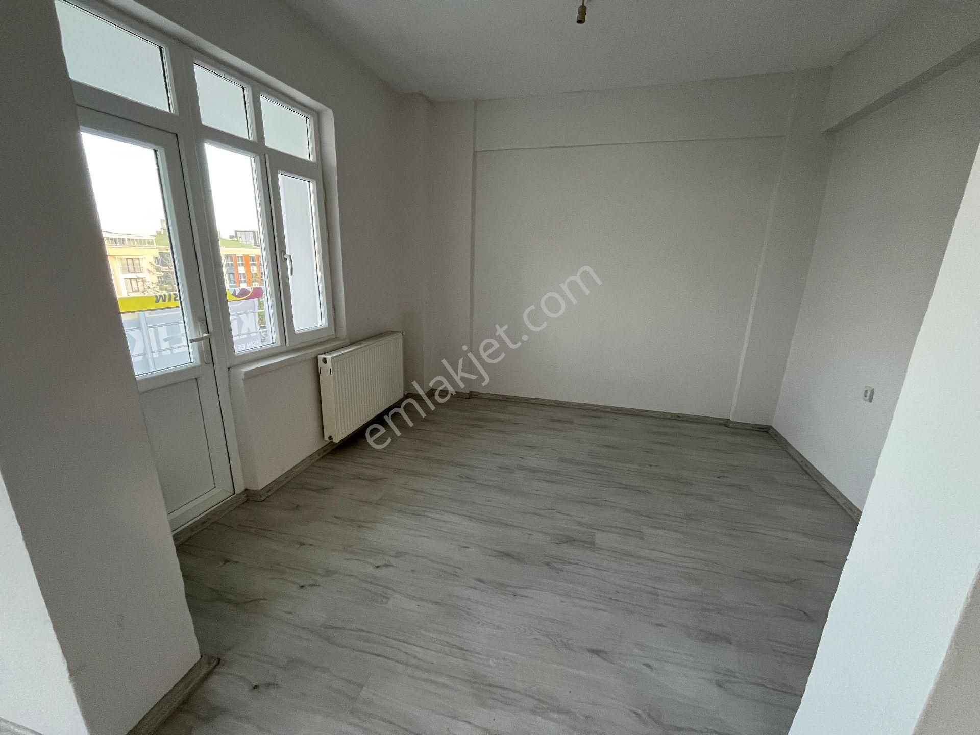 Türkiş Anayolda Satılık 3+1 Daire - Görsel 7