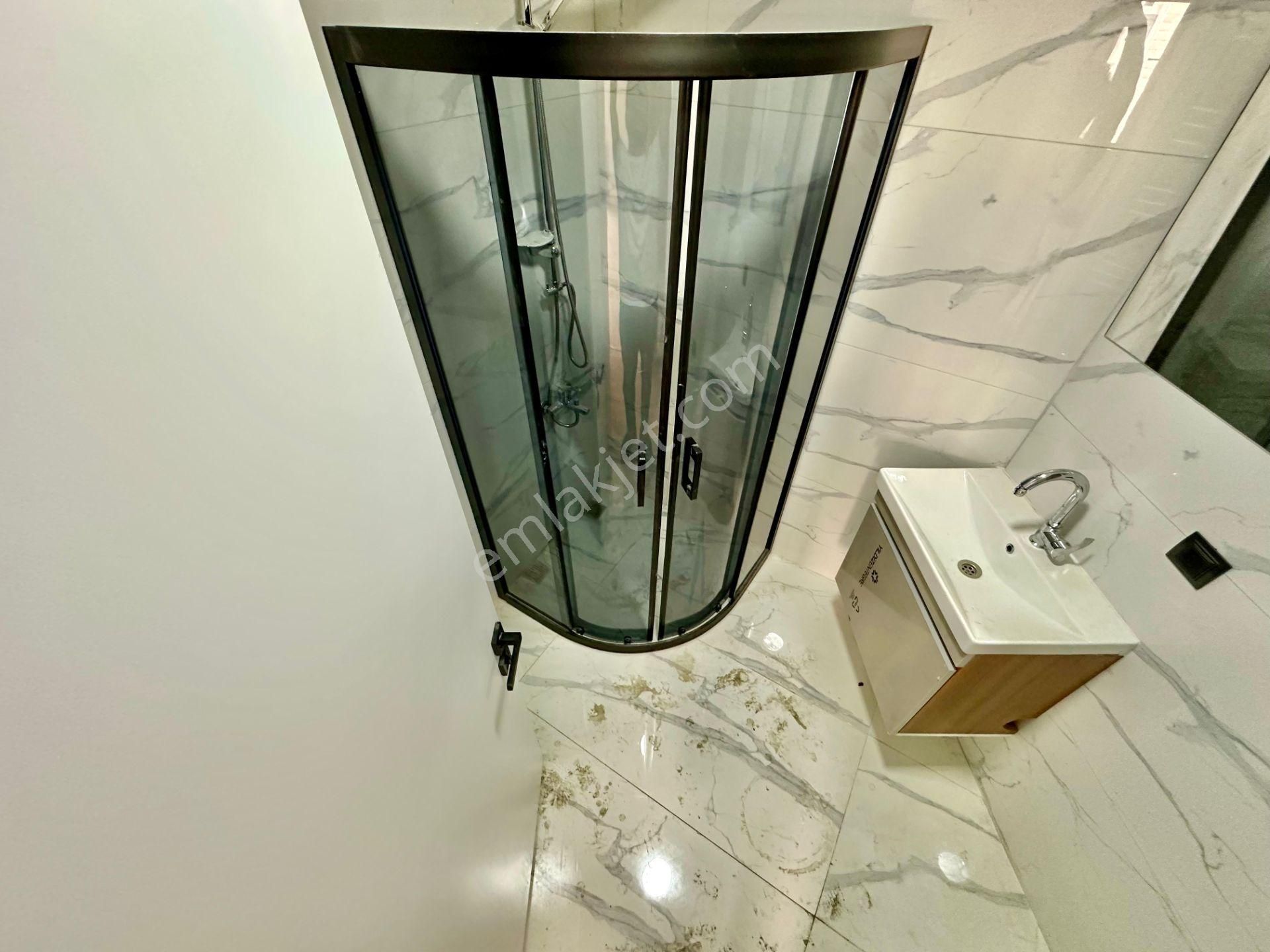 ⭐ay Emlaktan⭐akçay'da Denize Yakın Ön Cephe Şık Tasarımlı Arakat Çift Balkon Satılık 2+1 Lüx Daire - Görsel 8