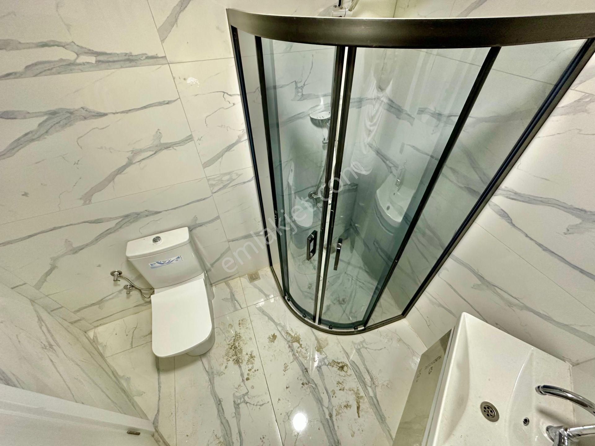 ⭐ay Emlaktan⭐akçay'da Denize Yakın Ön Cephe Şık Tasarımlı Arakat Çift Balkon Satılık 2+1 Lüx Daire - Görsel 15