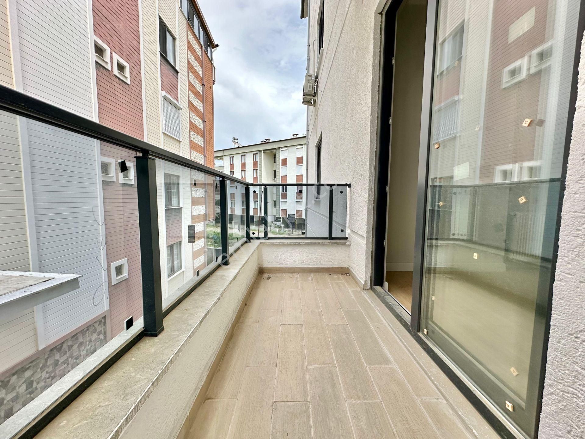 ⭐ay Emlaktan⭐akçay'da Denize Yakın Ön Cephe Şık Tasarımlı Arakat Çift Balkon Satılık 2+1 Lüx Daire - Görsel 28