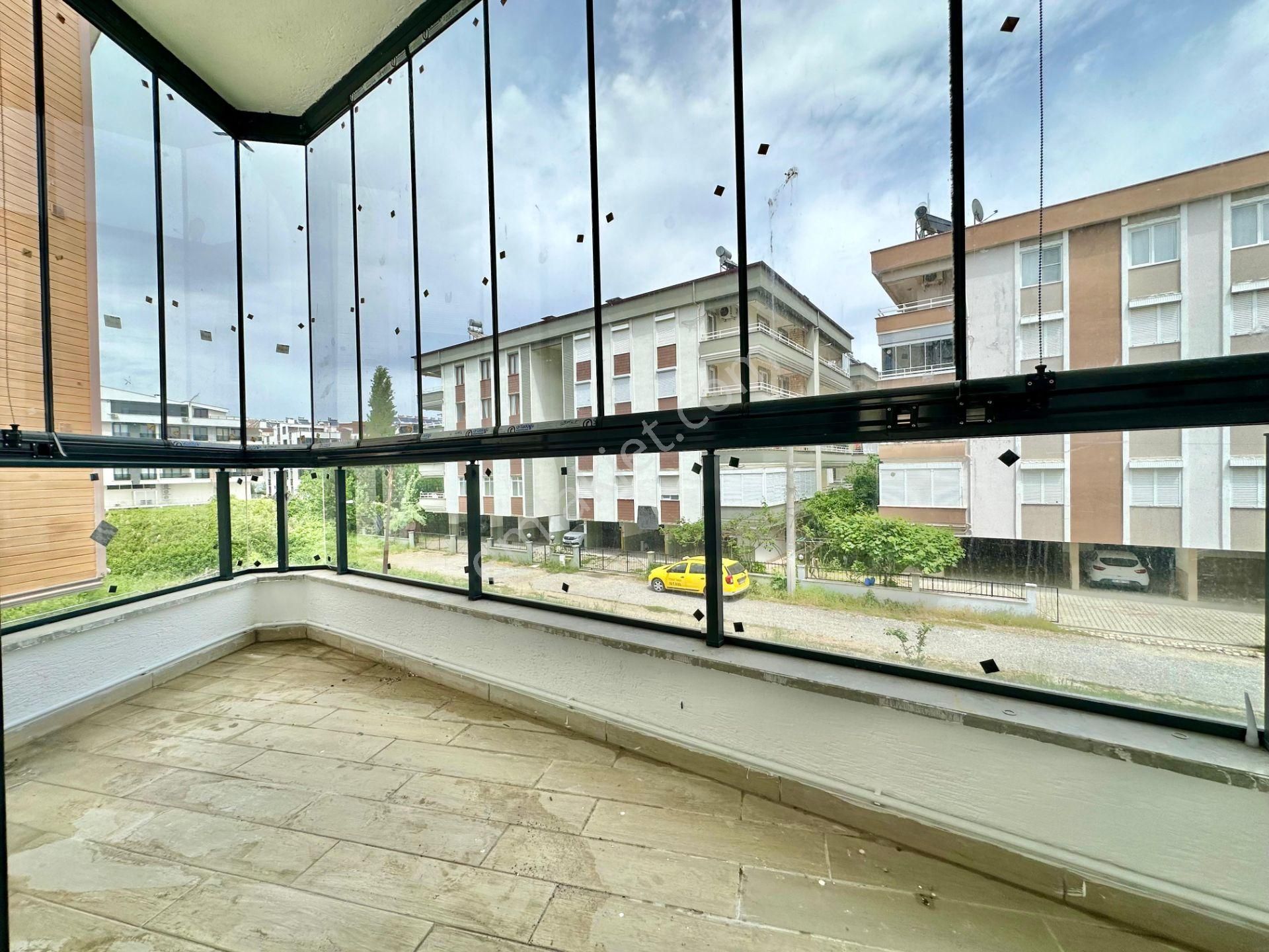 ⭐ay Emlaktan⭐akçay'da Denize Yakın Ön Cephe Şık Tasarımlı Arakat Çift Balkon Satılık 2+1 Lüx Daire - Görsel 7