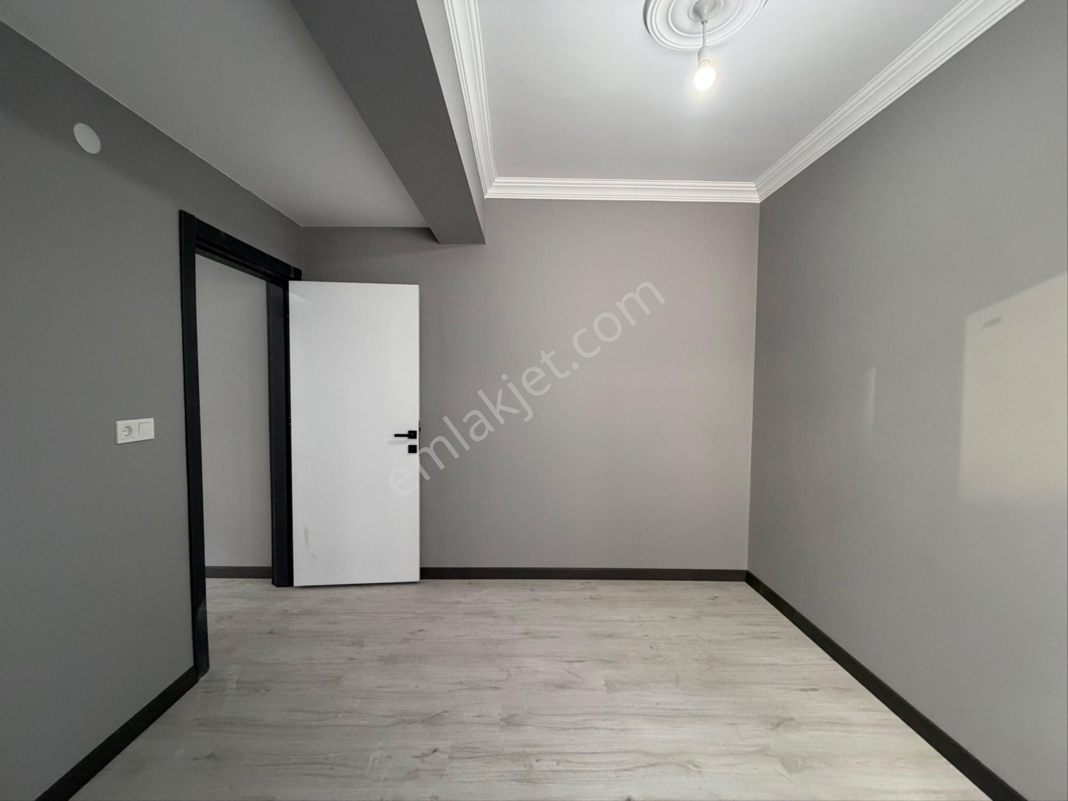 Çorlu Şeyh Sinan Mahallesinde 1+1 Satılık Daire - Görsel 11