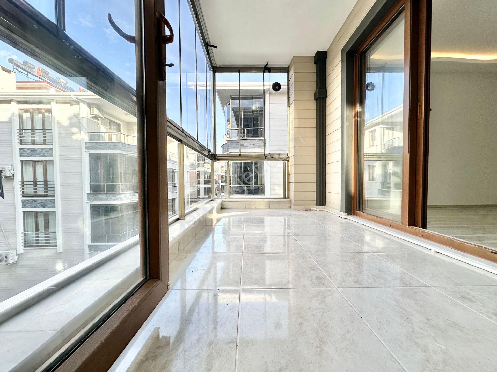 ꧁ay Emlaktan꧂akçay'da Arakat Doğalgaz Kombili Kapalı Balkonlu Satılık 2+1ultra Lüks Daire - Görsel 13