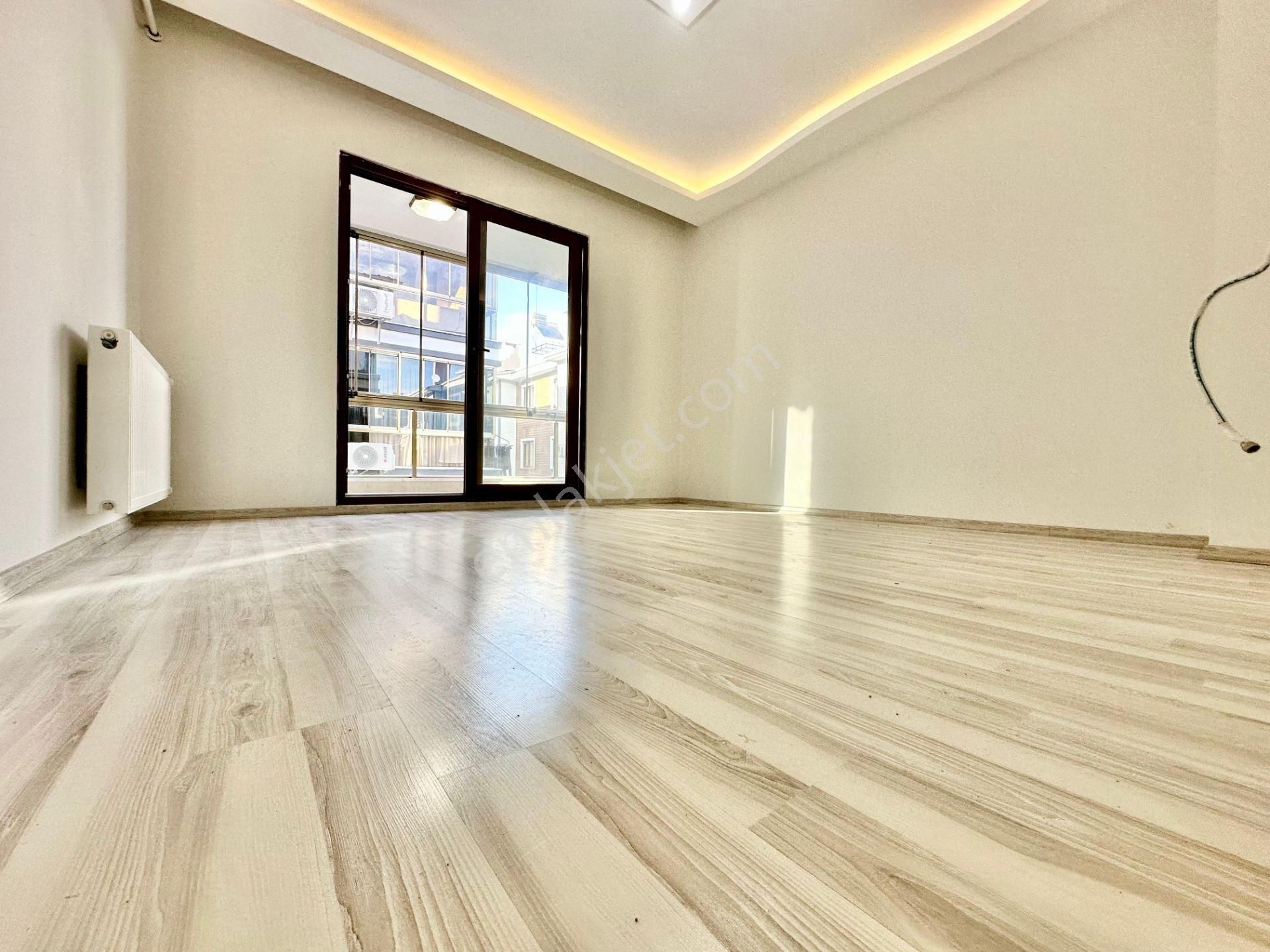 ꧁ay Emlaktan꧂akçay'da Arakat Doğalgaz Kombili Kapalı Balkonlu Satılık 2+1ultra Lüks Daire - Görsel 18