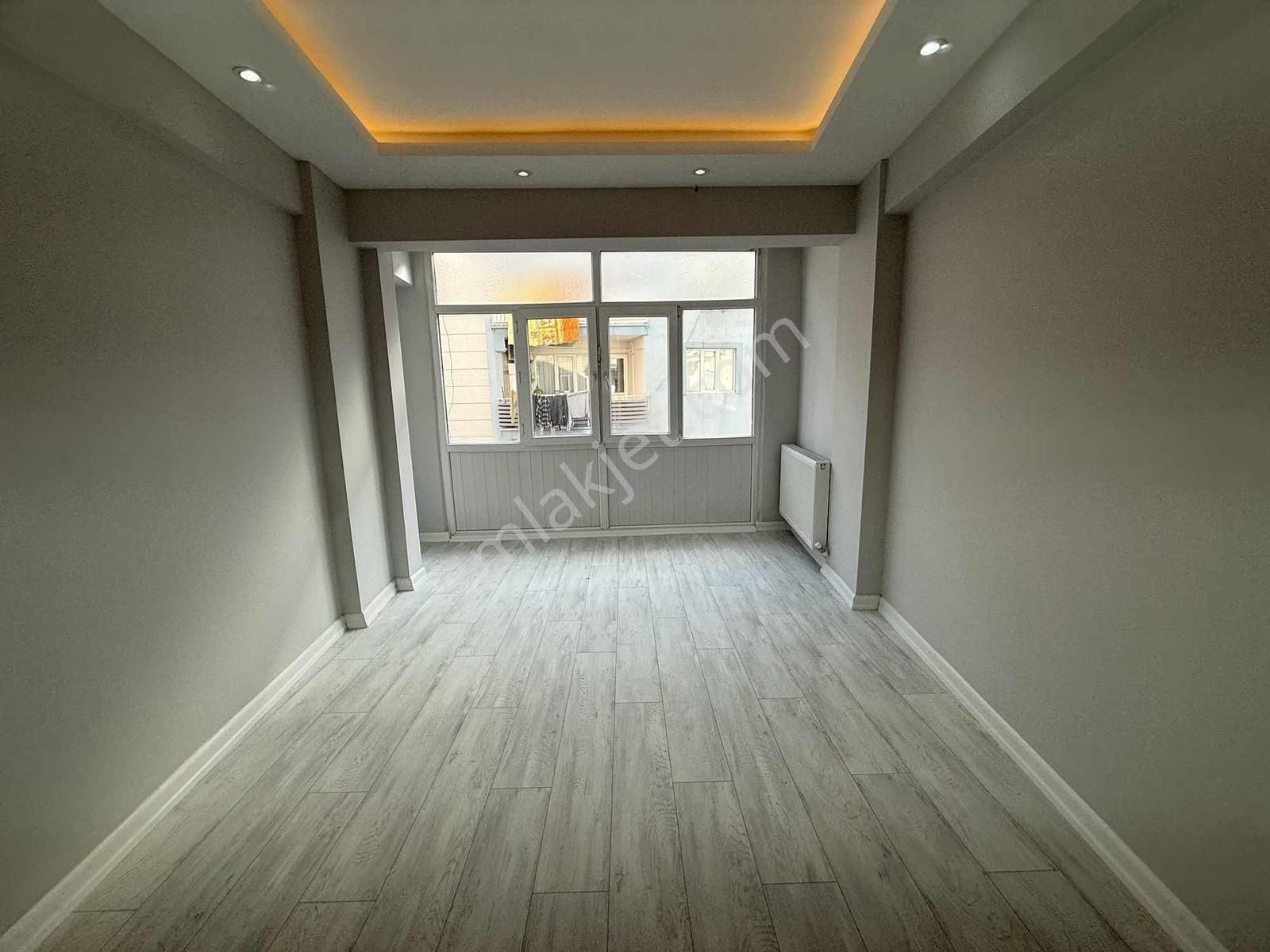 Emlak Center'dan Yarhasanlar Mah Satılık 2+1 Ara Kat Daire - Görsel 18