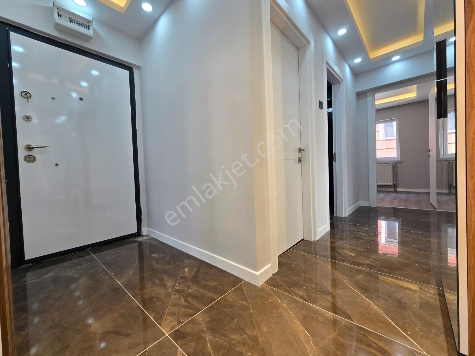 Süvari Mah Satılık 3+1 Full Yapılı Arakat Ön Cephe Daire - Görsel 7
