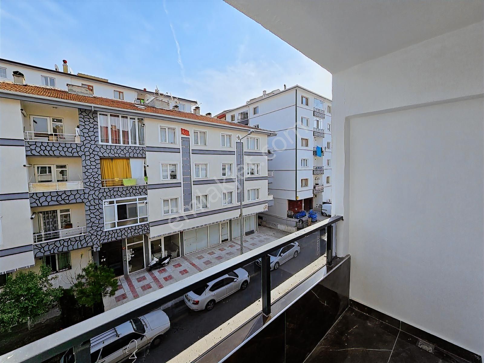Süvari Mah Satılık 3+1 Full Yapılı Arakat Ön Cephe Daire - Görsel 22