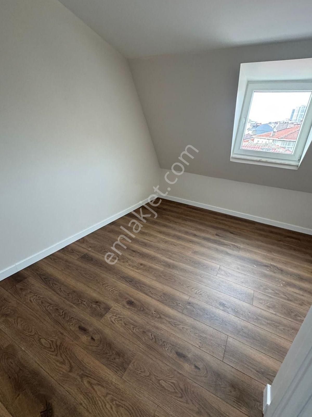 Adnan Kahveci Metroya Yürüme 2 Ayrı Girişli İskanlı 4+2 Dubleks - Görsel 16