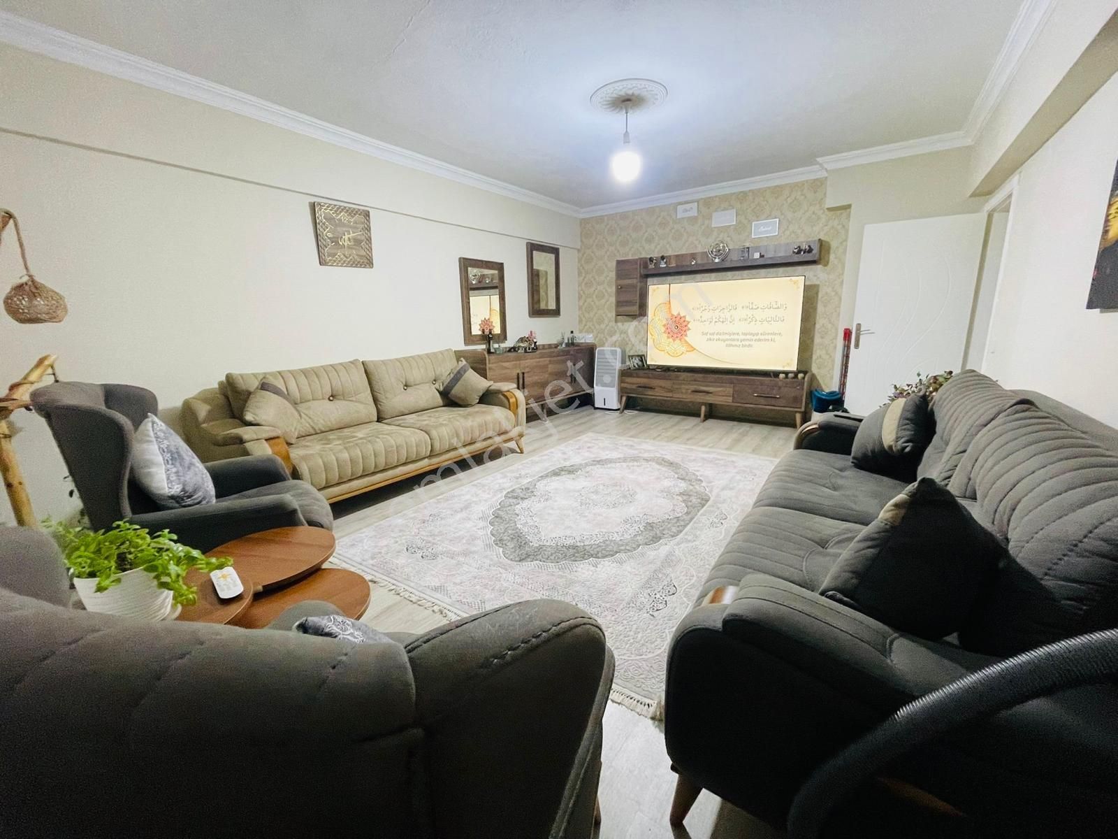 Ty Emlak'dan Malazgirt'te Cadde Cephe Full+full Yapılı Geniş M² - Görsel 9