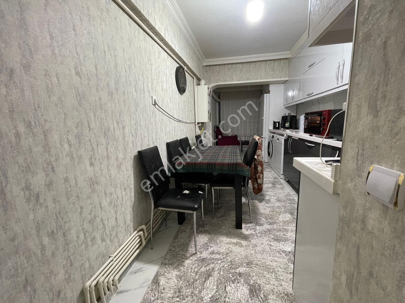 Ty Emlak'dan Malazgirt'te Cadde Cephe Full+full Yapılı Geniş M² - Görsel 7