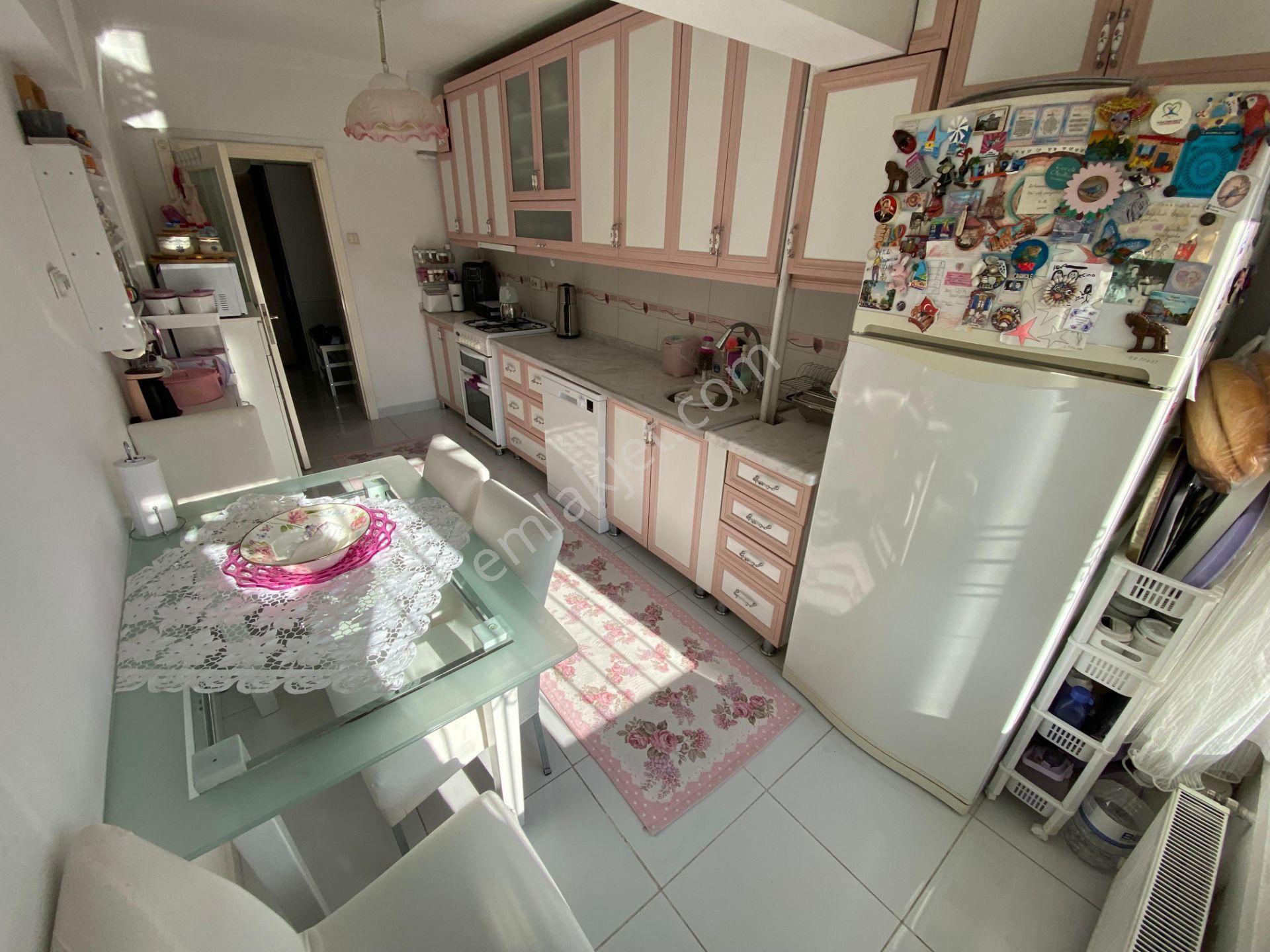 Yakacık Mah Fatih Cadde Üstü Bağımsız Geniş Full Ön Güney Satılık - Görsel 11