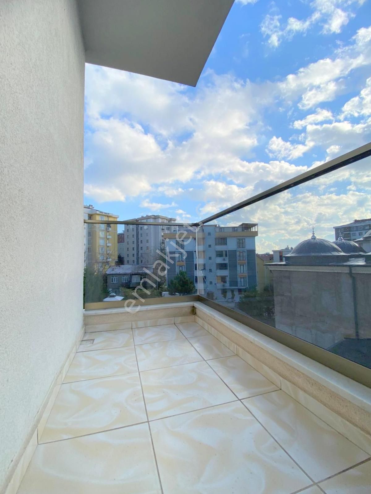 Mertcan'dan Şeyhli Mah. Açık Balkonlu Ara Kat 2+1 Daire - Görsel 3