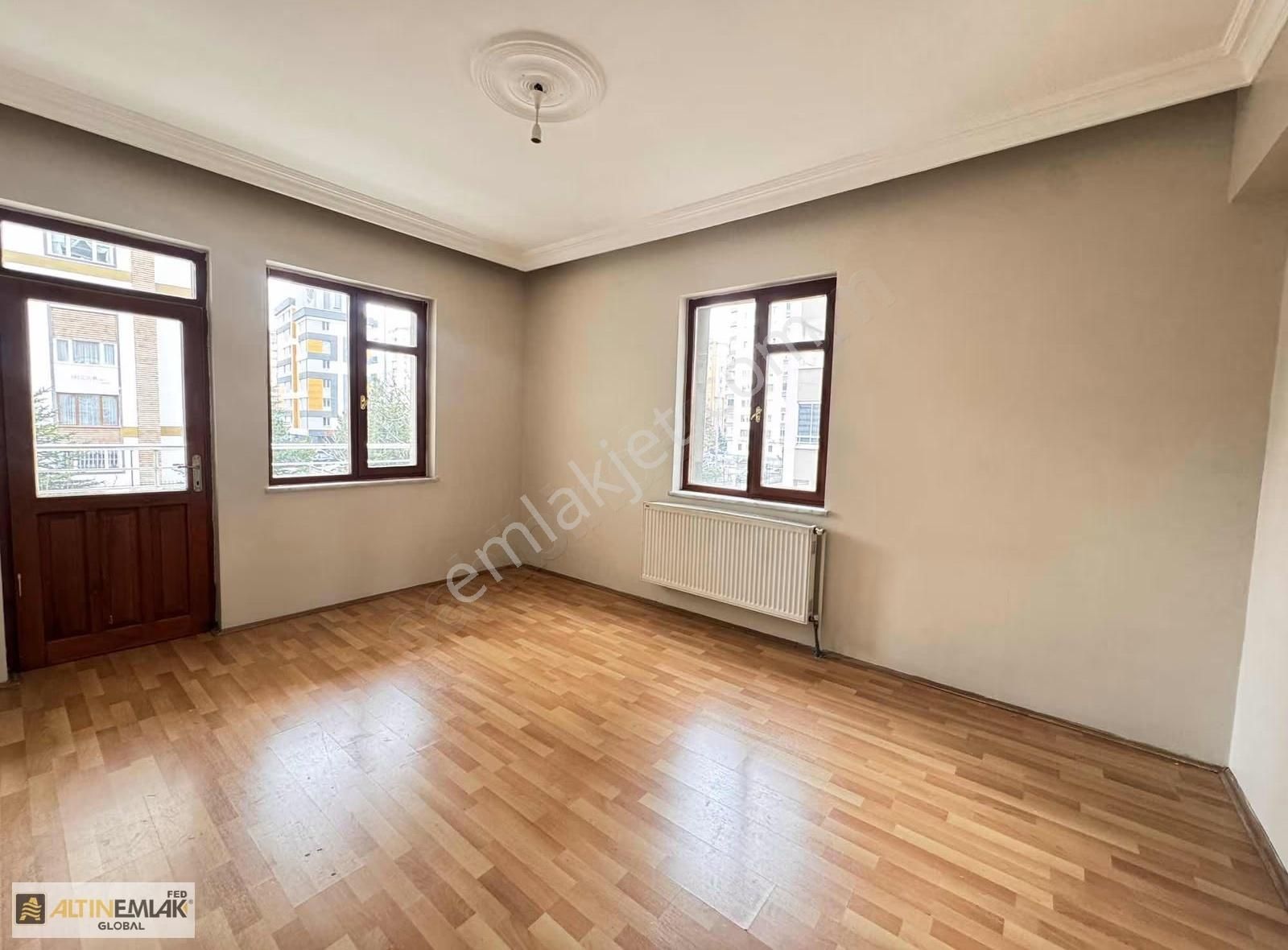 Köşk Mahallesinde 3+1 - Görsel 17