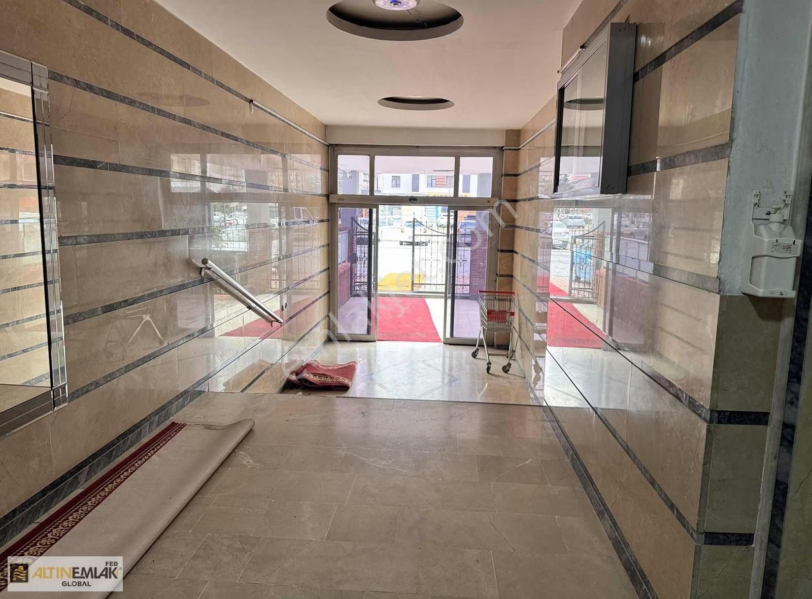 Köşk Mahallesinde 3+1 - Görsel 15