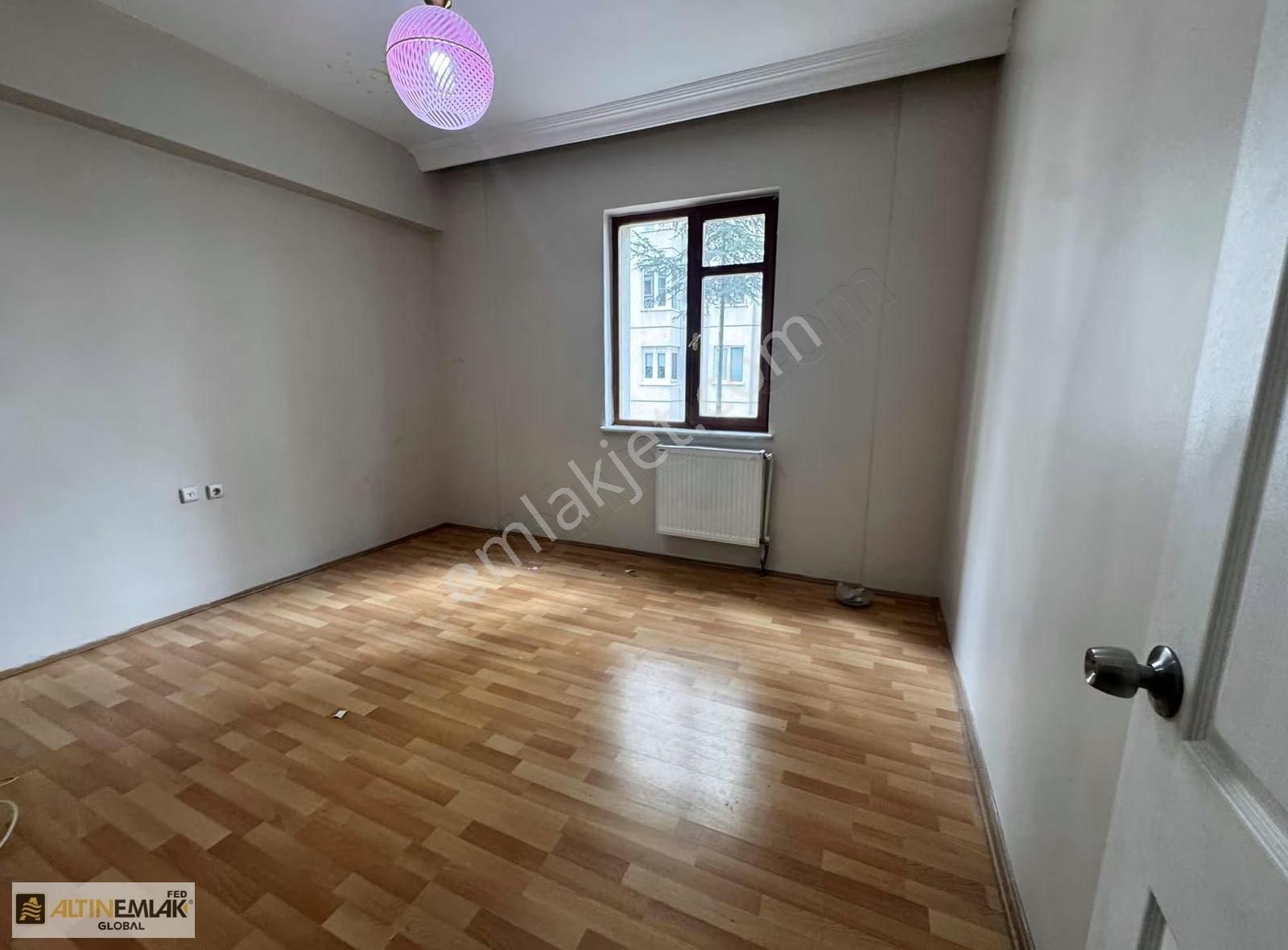 Köşk Mahallesinde 3+1 - Görsel 24