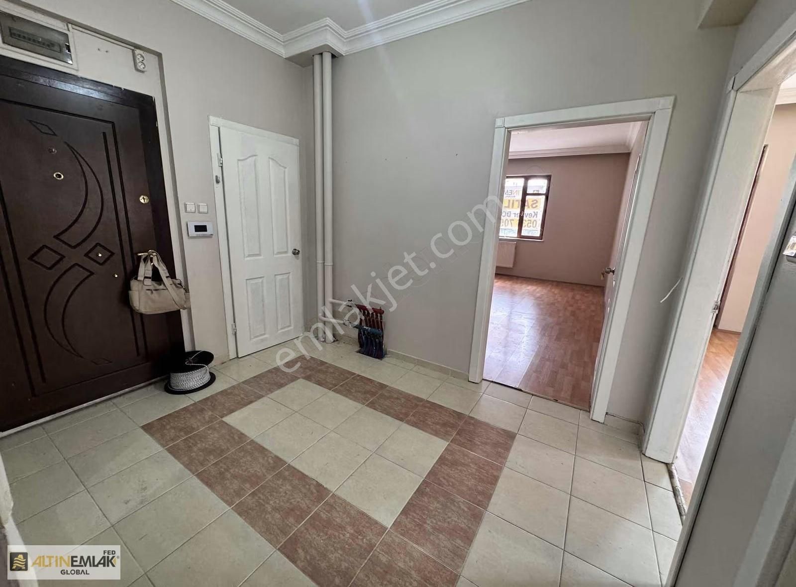 Köşk Mahallesinde 3+1 - Görsel 21