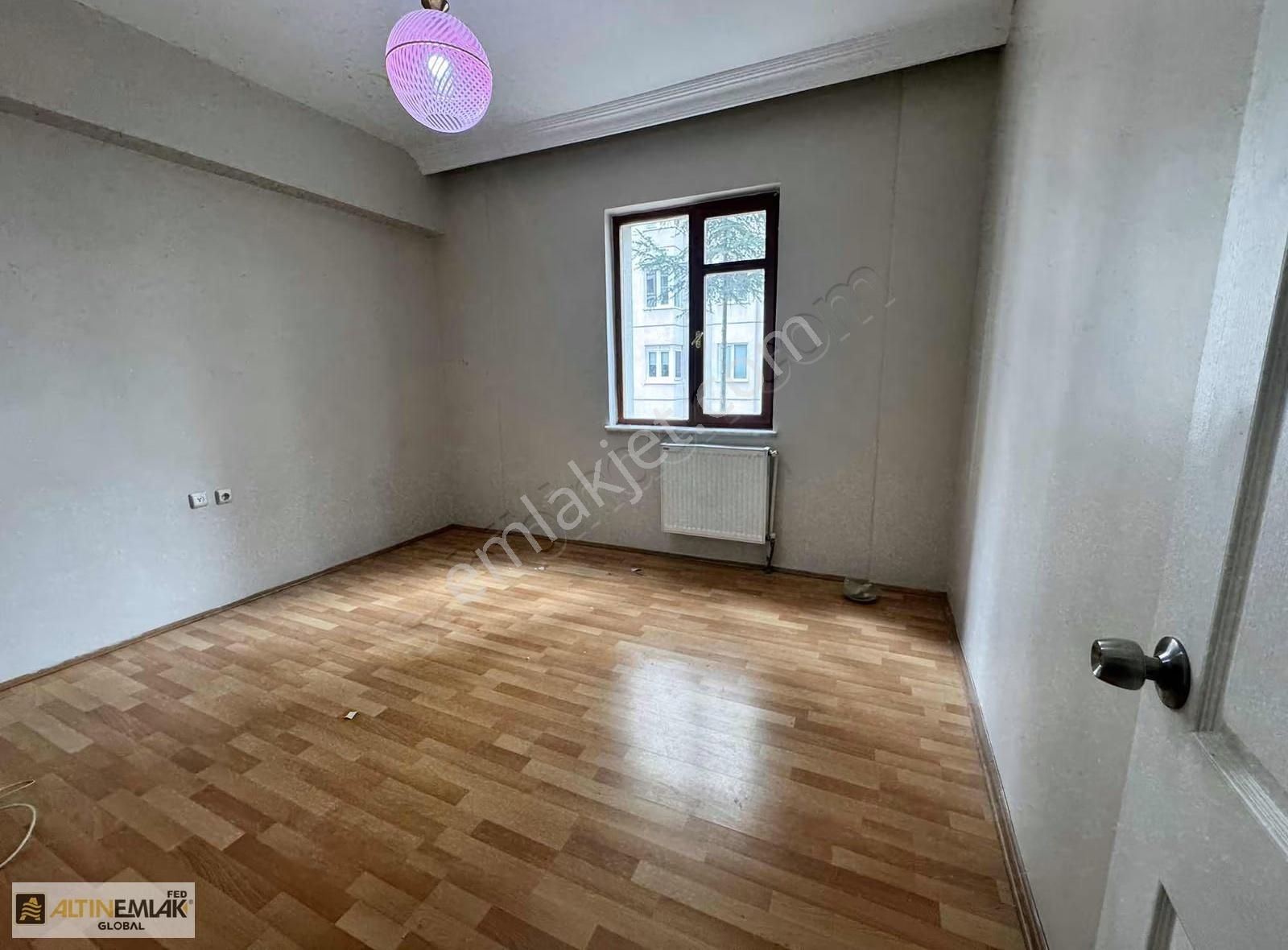 Köşk Mahallesinde 3+1 - Görsel 13