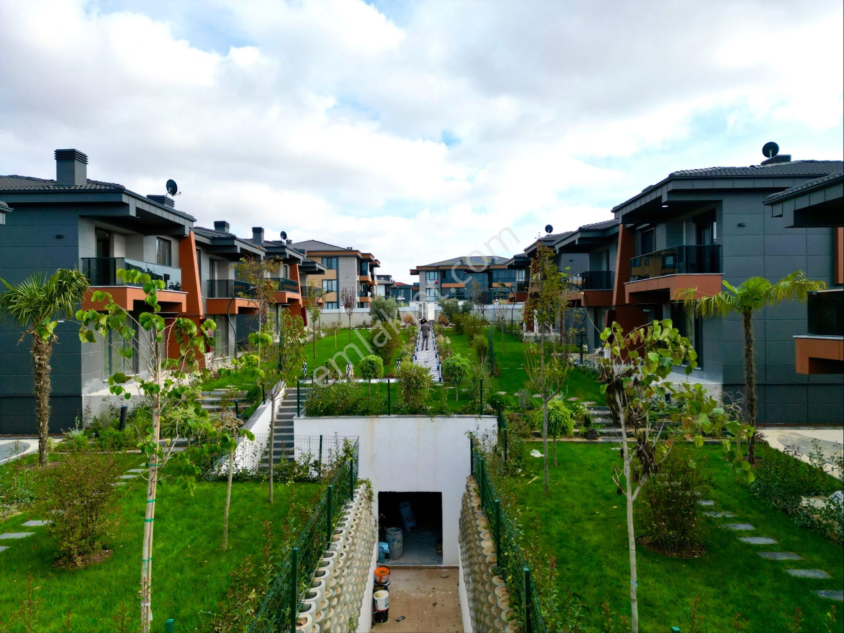 // Revos // Hürriyette 4+1 Site İçi Havuzlu Lüx Villa !!! - Görsel 3