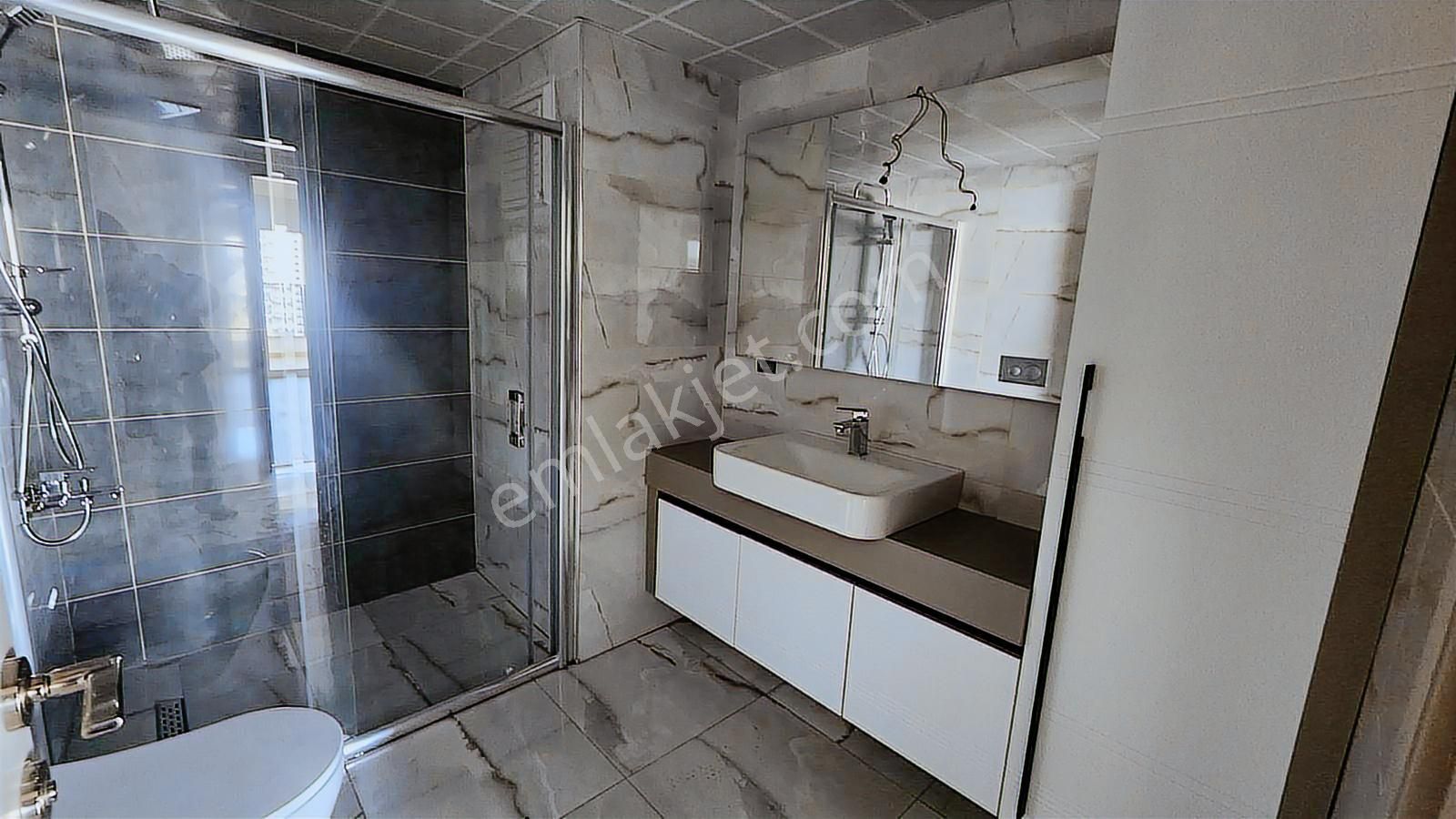 Törekent Mah. Serra Bulvar'da 14. Katta 4+1 Satılık Daire - Görsel 10