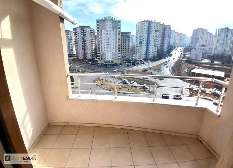 Talas Mevlana'da Merkezi Konumda 3+1 Satılık Daire - Görsel 2