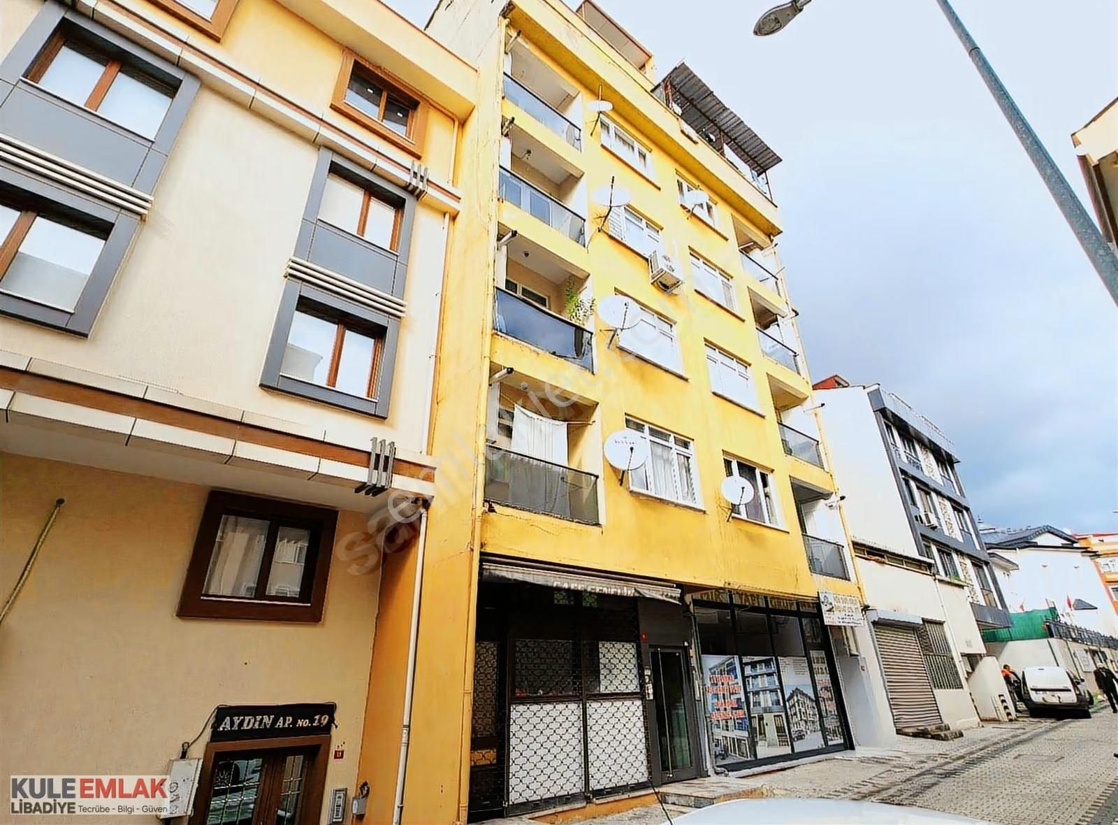 Libadiye'de Metroya Yakın Prestijli Konumda 3+1 Dubleks - Görsel 35