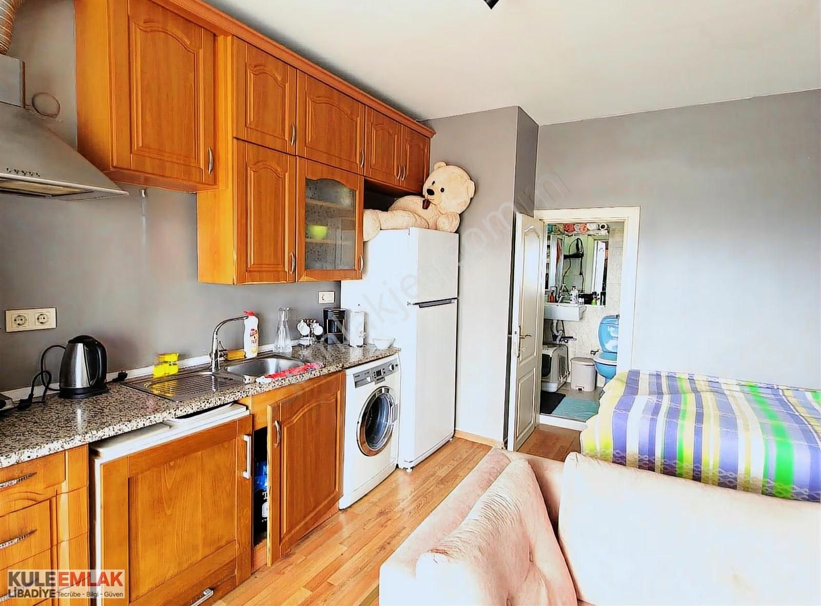 Libadiye'de Metroya Yakın Prestijli Konumda 3+1 Dubleks - Görsel 24