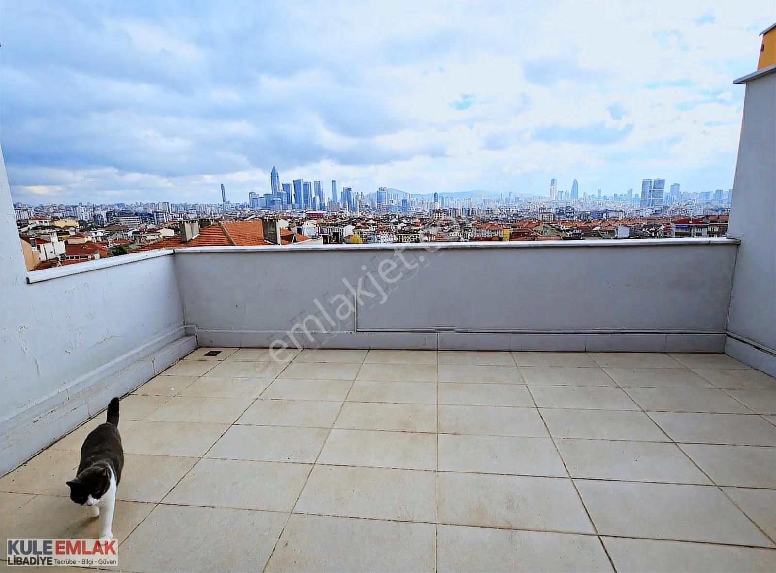 Libadiye'de Metroya Yakın Prestijli Konumda 3+1 Dubleks - Görsel 23