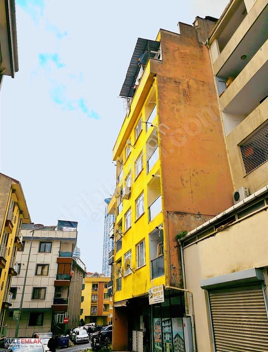 Libadiye'de Metroya Yakın Prestijli Konumda 3+1 Dubleks - Görsel 25