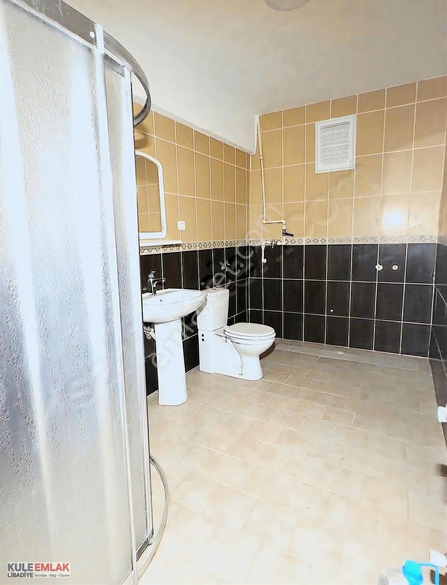 Ünalan Merkezde Metroya Yakın Geniş Ve Ferah Balkonlu 3+1 - Görsel 14