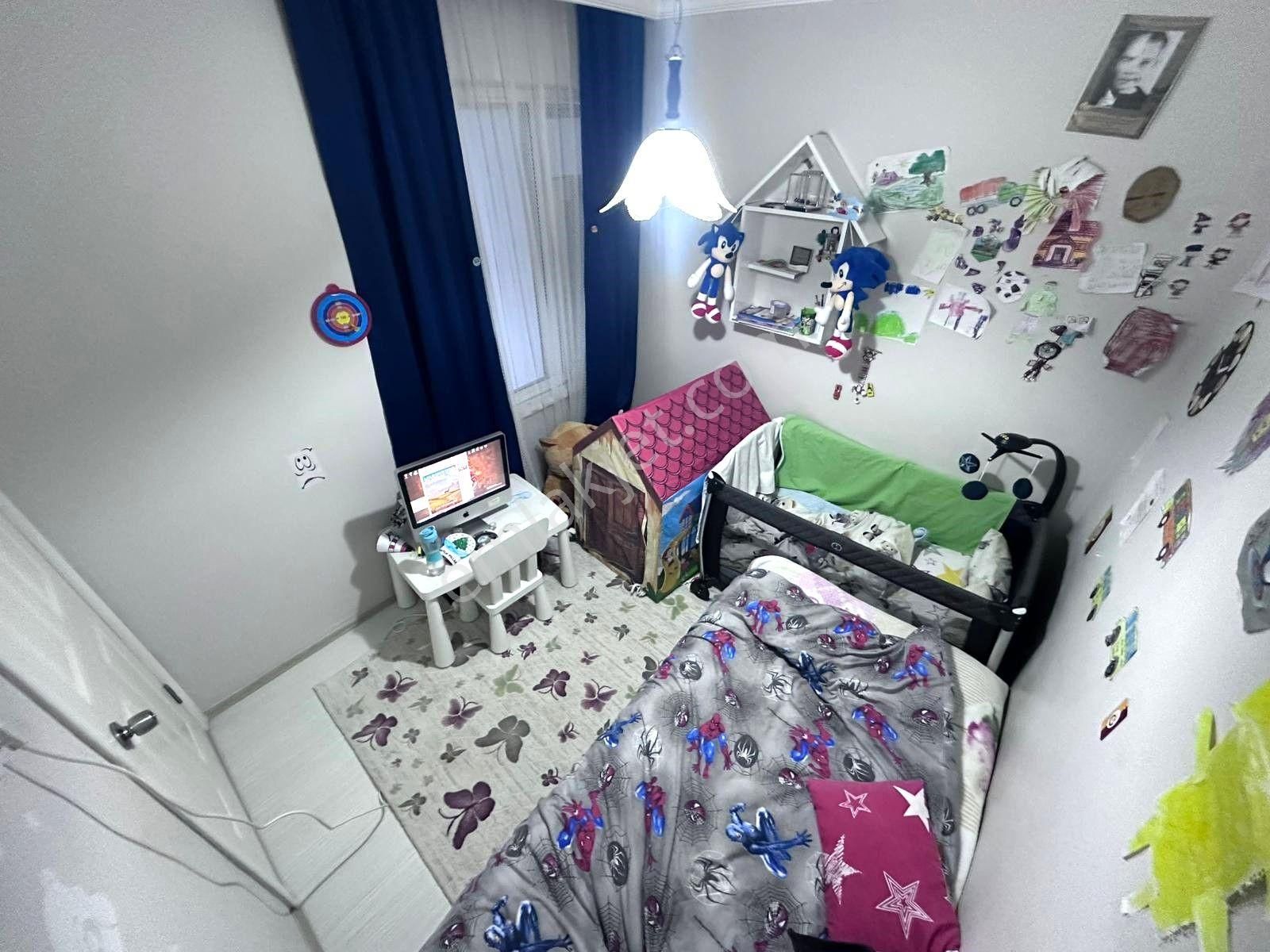 ꧁ay Emlaktan꧂akçay Merkezde Denize Yakın Ön Cephe Ayrı Mutfak Çift Balkon Satılık 3+1 Tasarım Daire - Görsel 26