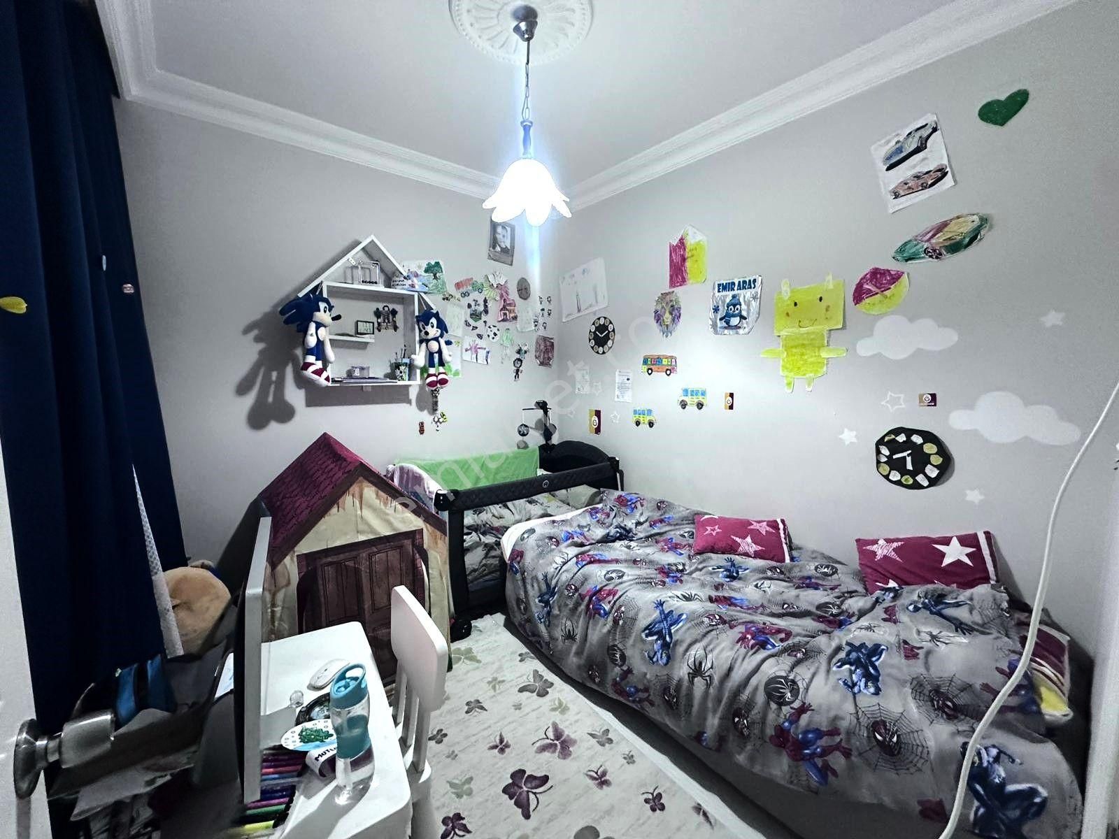 ꧁ay Emlaktan꧂akçay Merkezde Denize Yakın Ön Cephe Ayrı Mutfak Çift Balkon Satılık 3+1 Tasarım Daire - Görsel 25