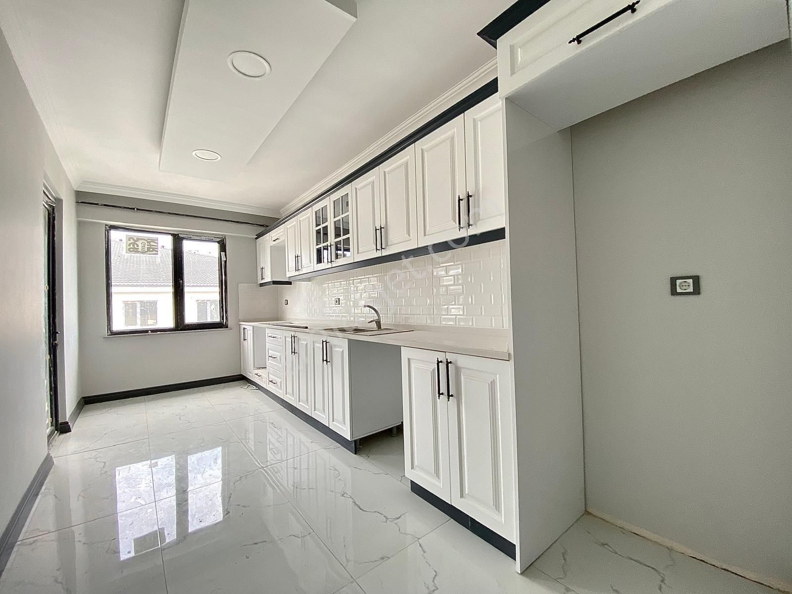 // Revos // Muhittinde 2+1 - 100m2 Satılık İskanlı Daire !!