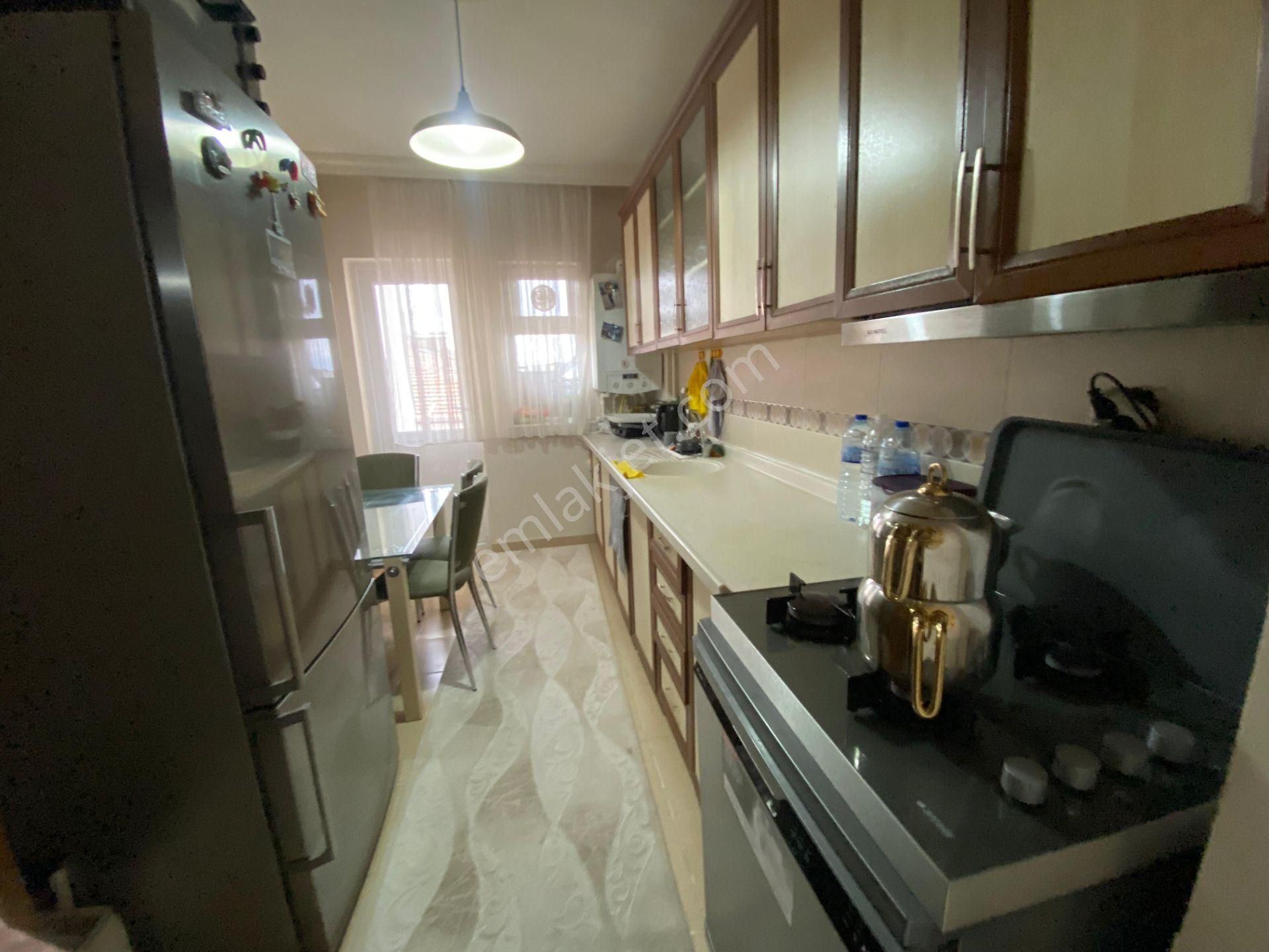 Pınarbaşı Mah Aile Yaşam Merkezi Karşısı Sanatoryum Cadde Üzeri Orta Kat Güney Cephe - Görsel 17