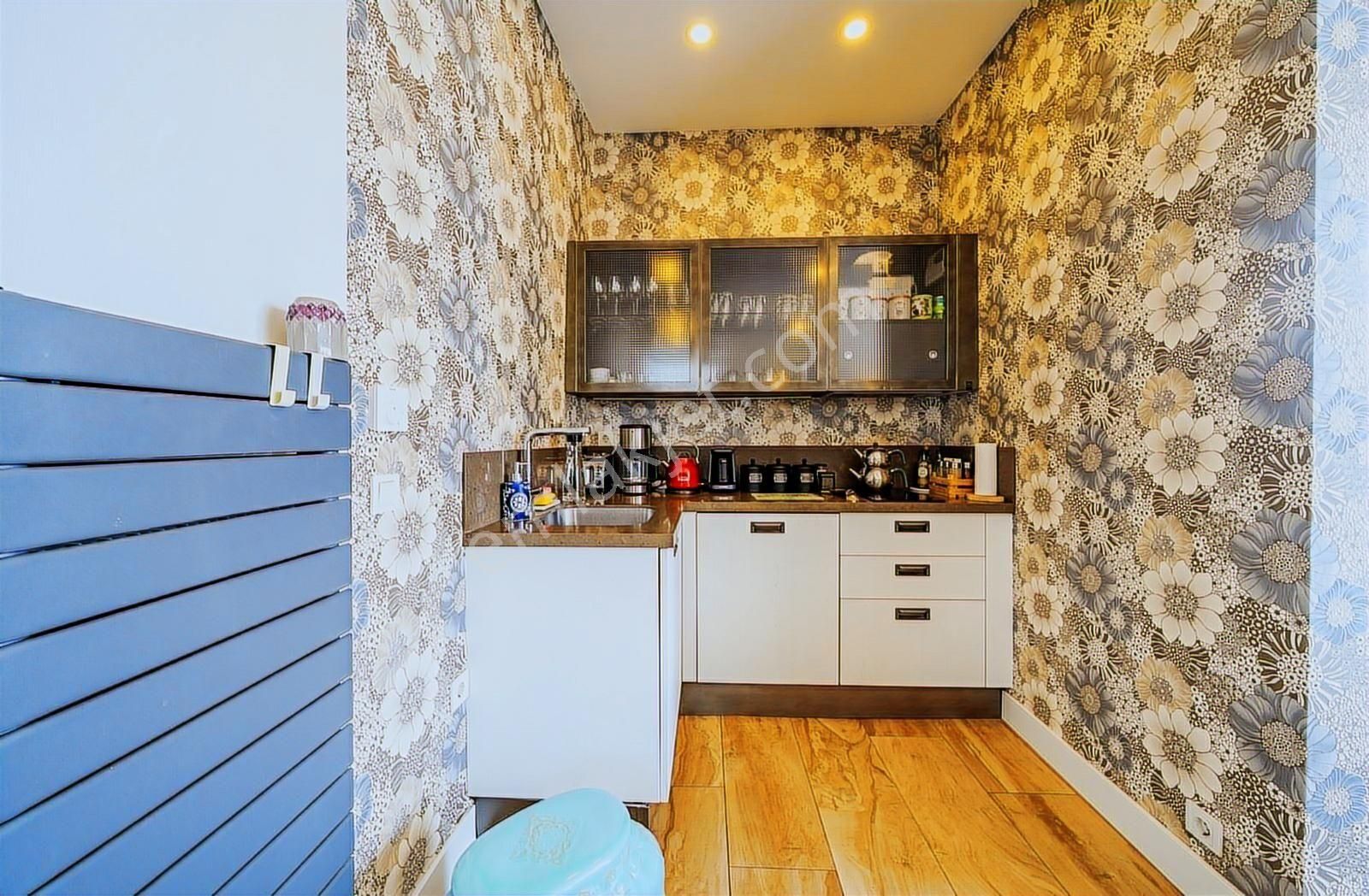 Mutluol Proje'den Suadiye Sahilde Satılık 6+2 Dubleks Daire - Görsel 21