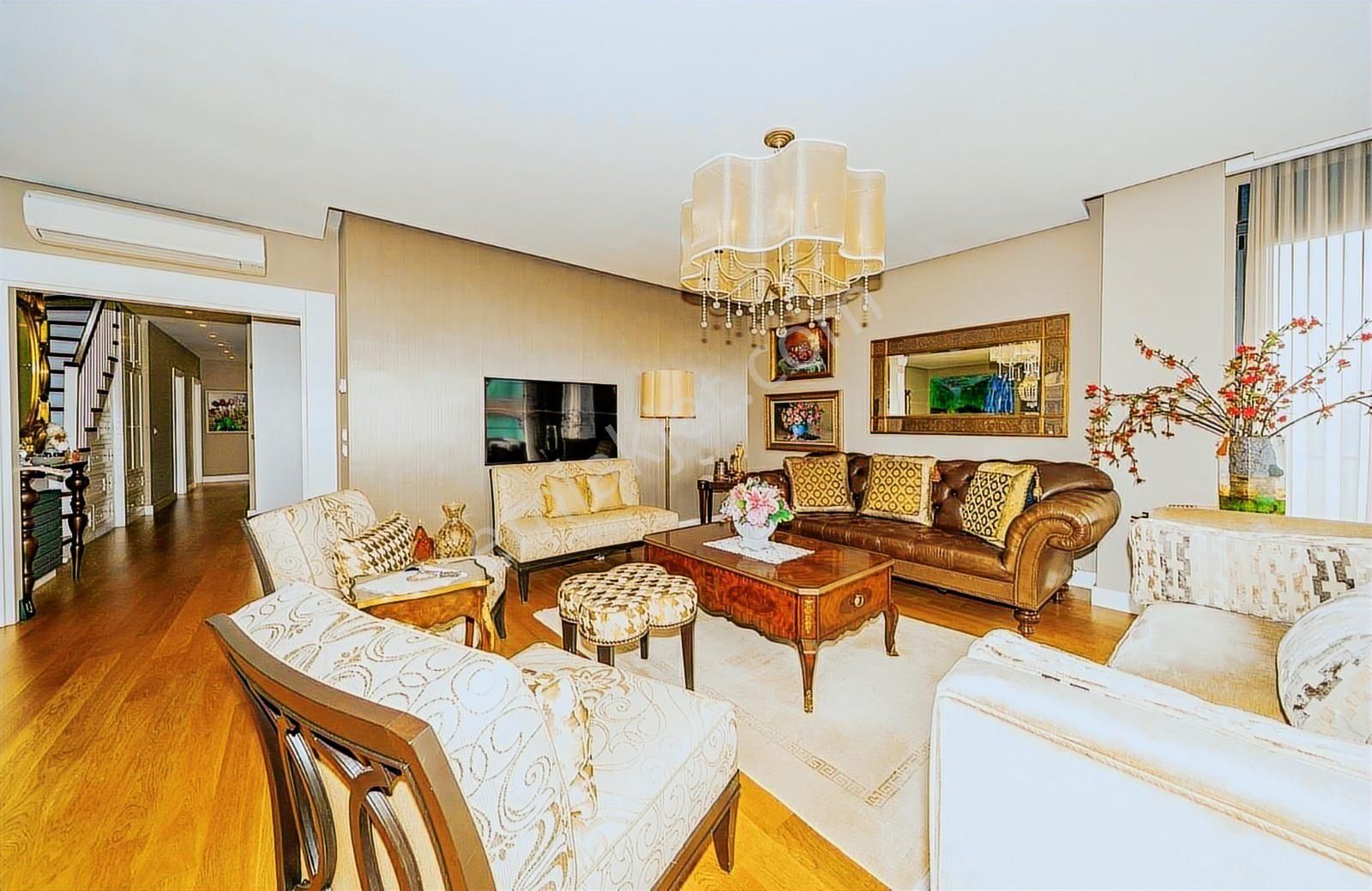 Mutluol Proje'den Suadiye Sahilde Satılık 6+2 Dubleks Daire - Görsel 17